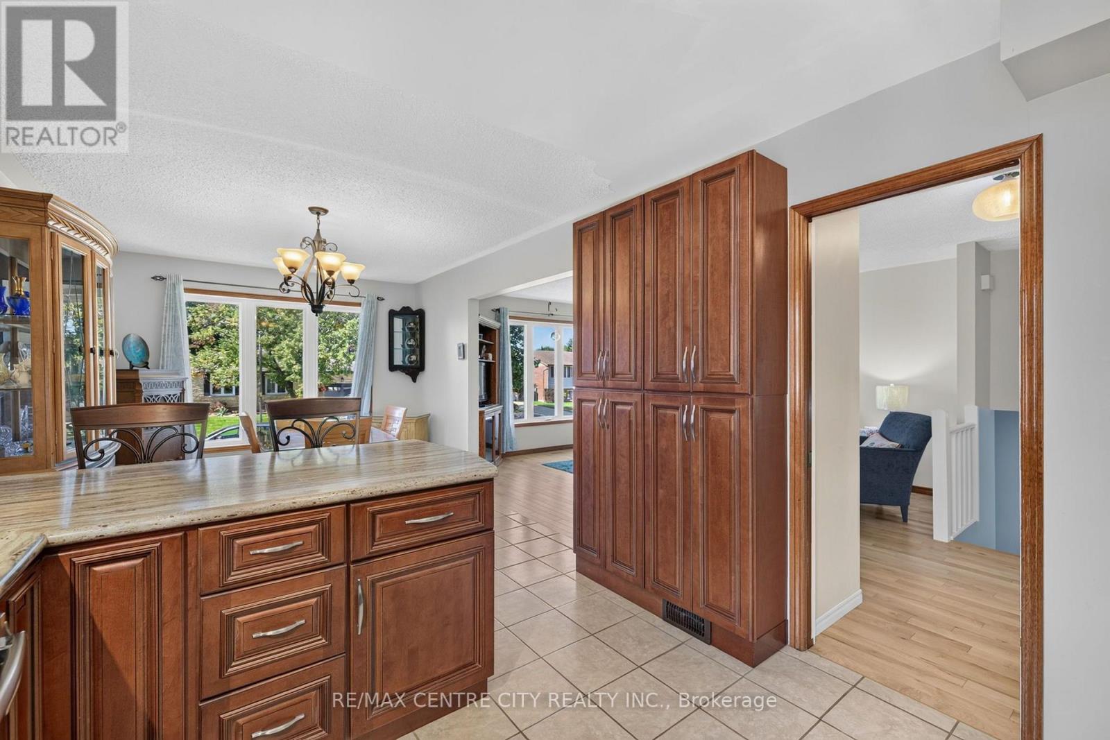 59 Westgate Avenue, Strathroy-Caradoc, Ontario  N7G 3S9 - Photo 11 - X13779206