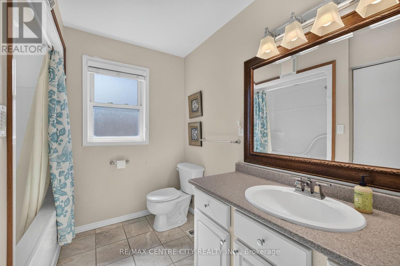 59 Westgate Avenue, Strathroy-Caradoc, Ontario  N7G 3S9 - Photo 19 - X13779206