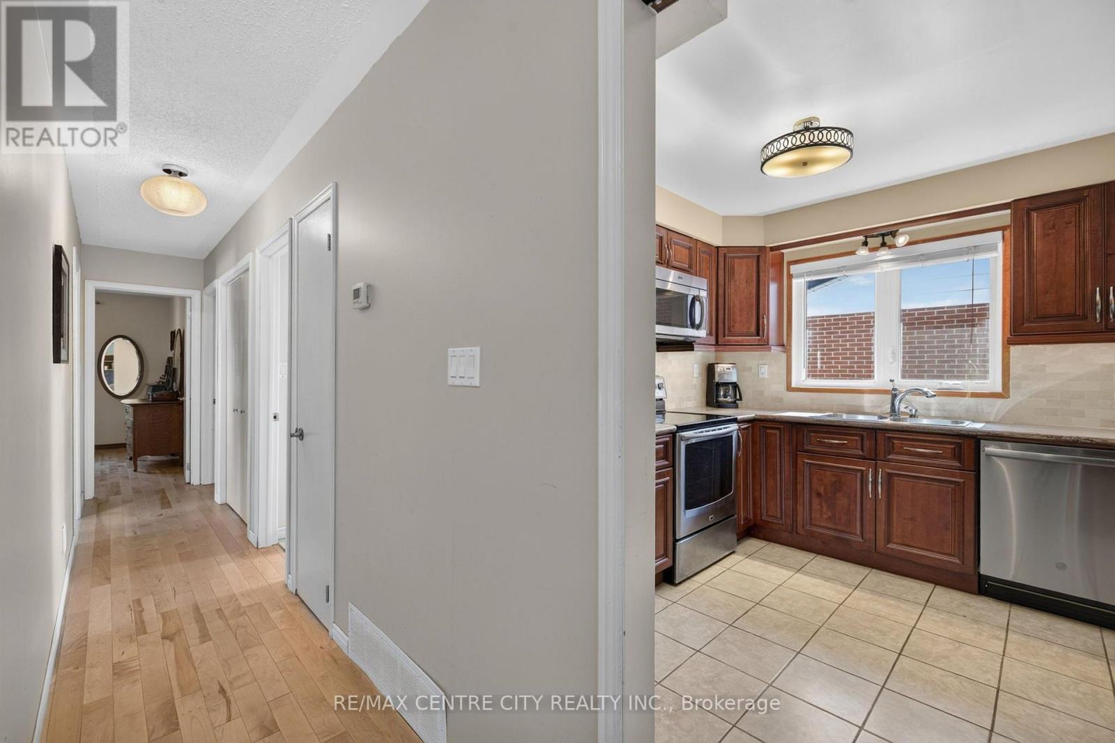 59 Westgate Avenue, Strathroy-Caradoc, Ontario  N7G 3S9 - Photo 7 - X13779206