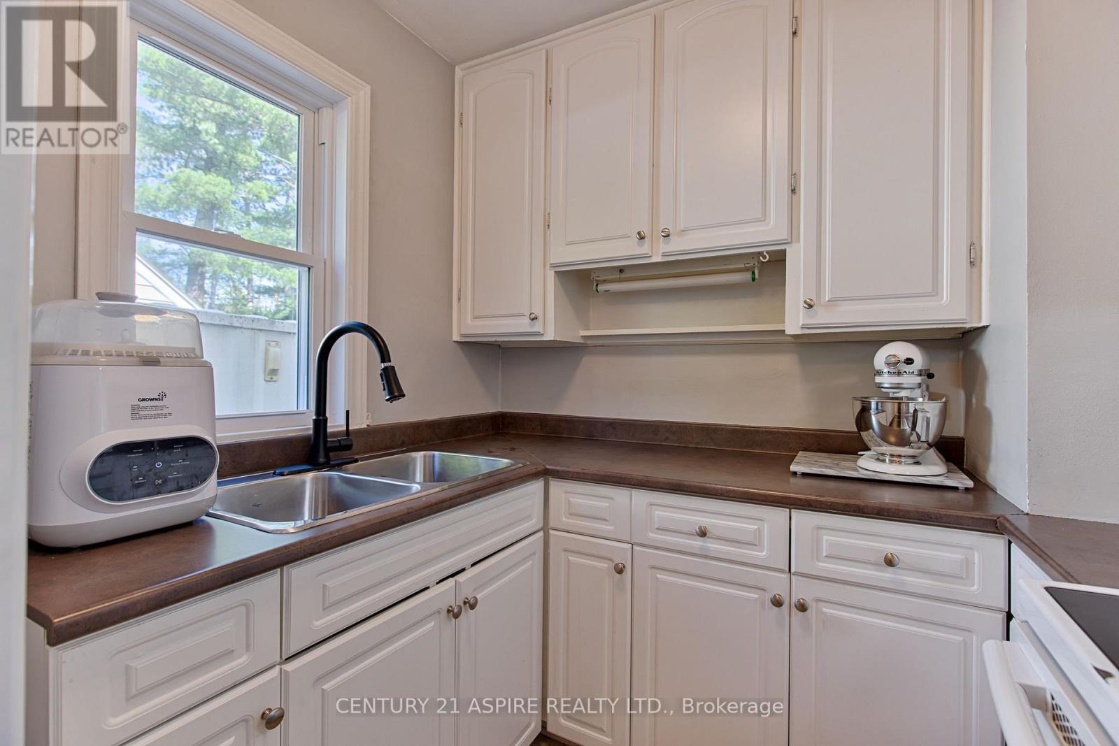 2 Thomson Crescent, Deep River, Ontario  K0J 1P0 - Photo 13 - X13779102