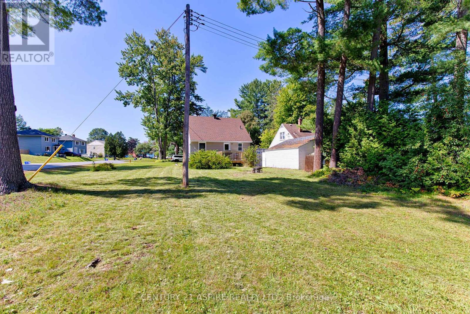 2 Thomson Crescent, Deep River, Ontario  K0J 1P0 - Photo 35 - X13779102
