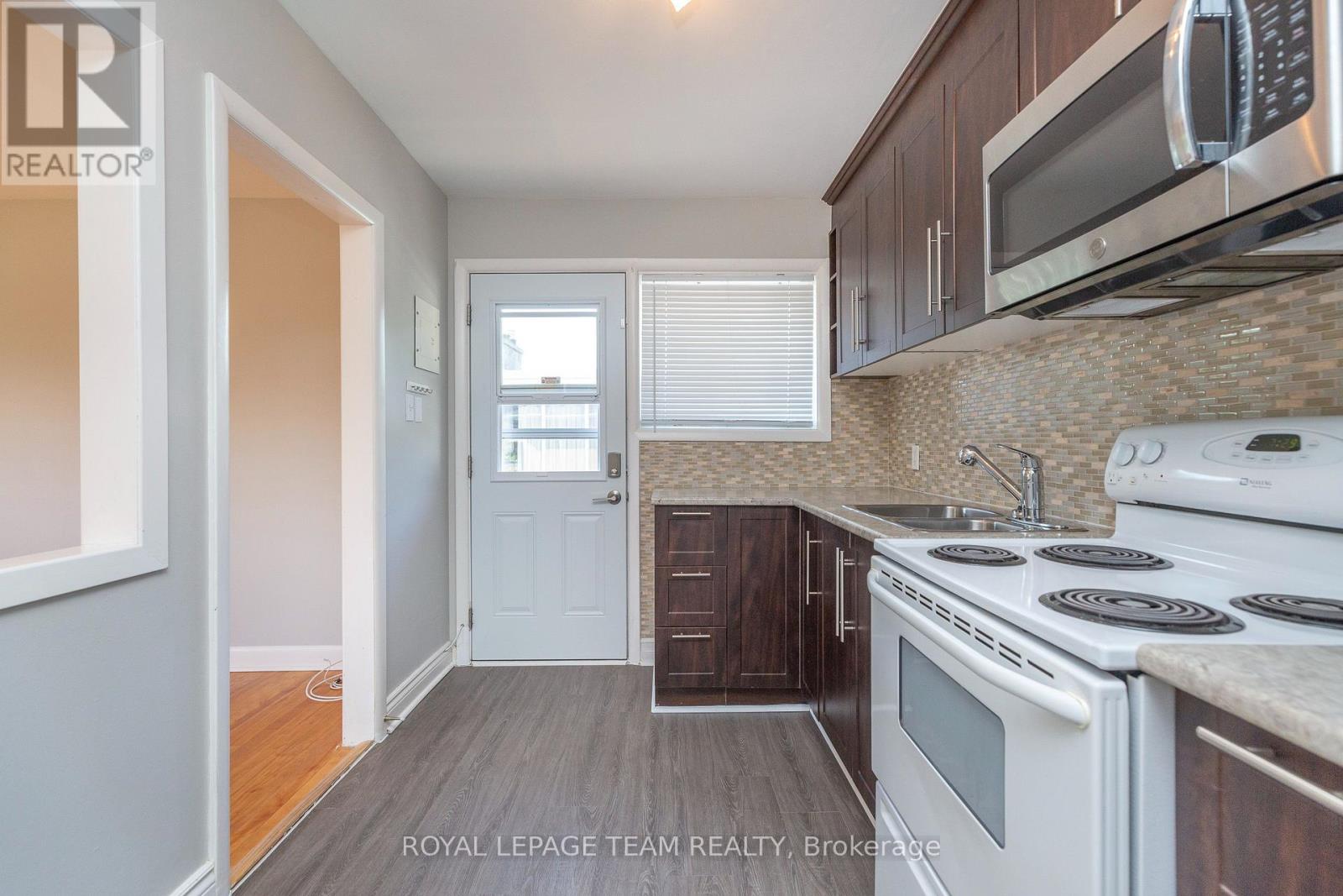 676 Borthwick Avenue, Ottawa, Ontario  K1K 2M2 - Photo 36 - X13779258