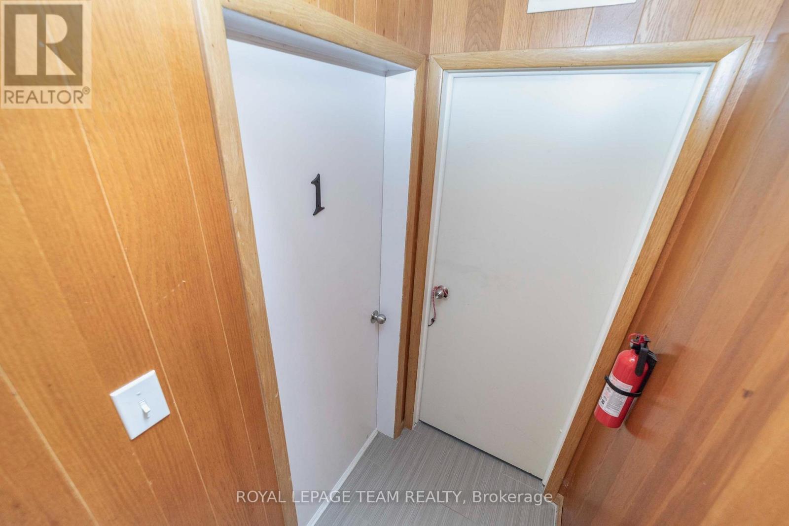 1 - 676 Borthwick Avenue, Ottawa, Ontario  K1K 2M2 - Photo 9 - X13779268