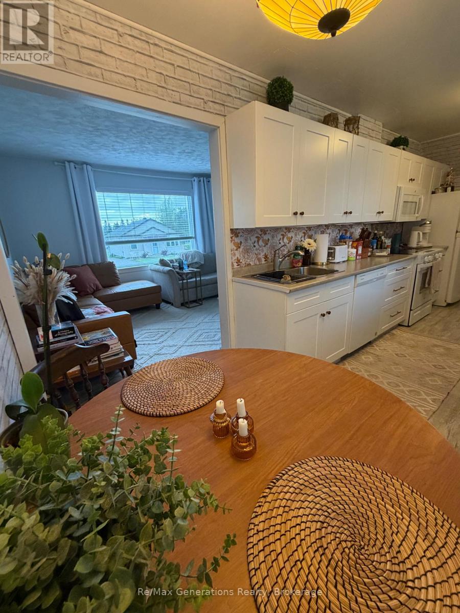 77 Yawkey Avenue, Marathon, Ontario  P0T 2E0 - Photo 6 - X13779148
