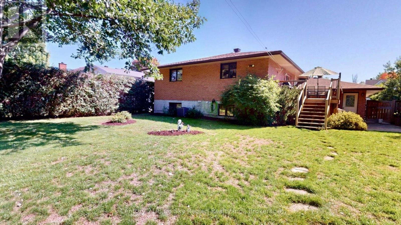 98 Labreche Drive, North Bay, Ontario  P1A 3R5 - Photo 43 - X13779038