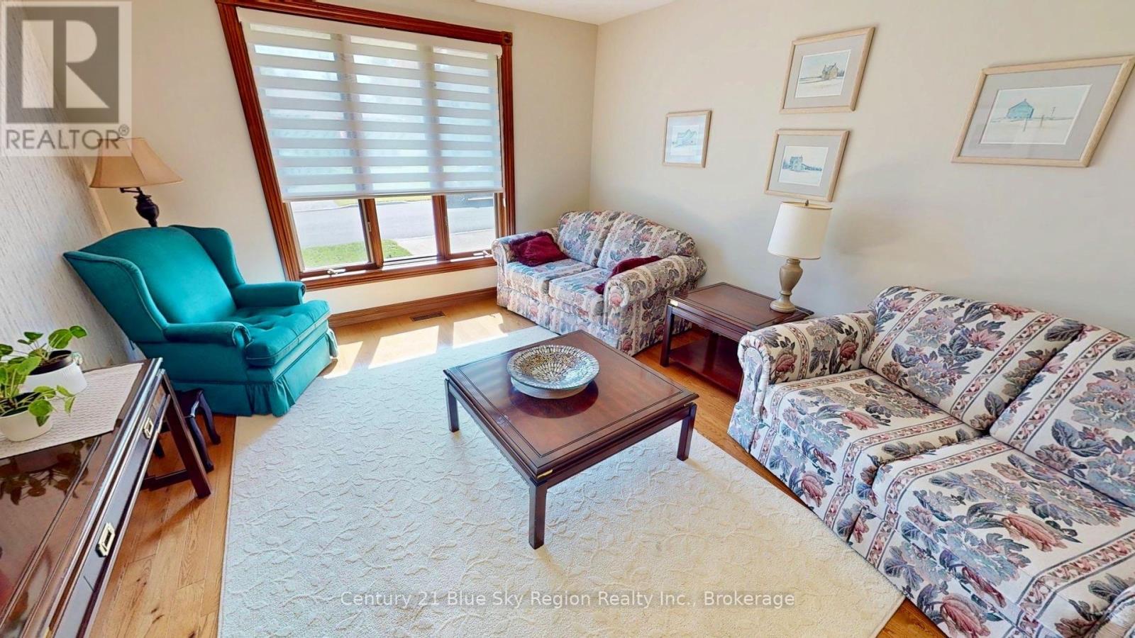 98 Labreche Drive, North Bay, Ontario  P1A 3R5 - Photo 5 - X13779038