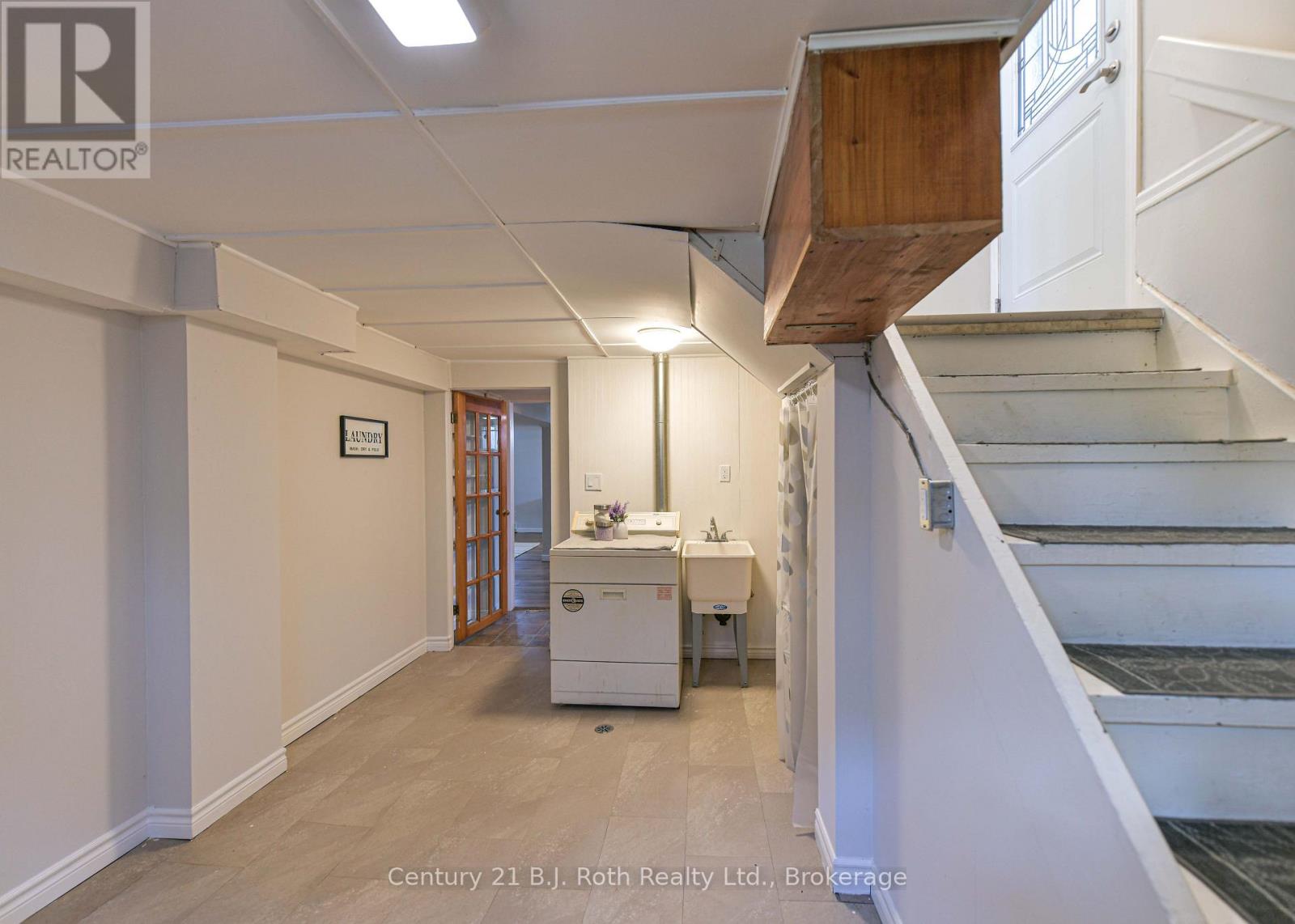 28 Borland Street W, Orillia, Ontario L3V 3R5 - Photo 25 - S13779316