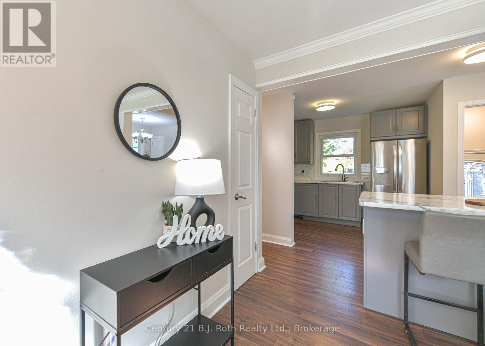 28 Borland Street W, Orillia, Ontario L3V 3R5 - Photo 5 - S13779316