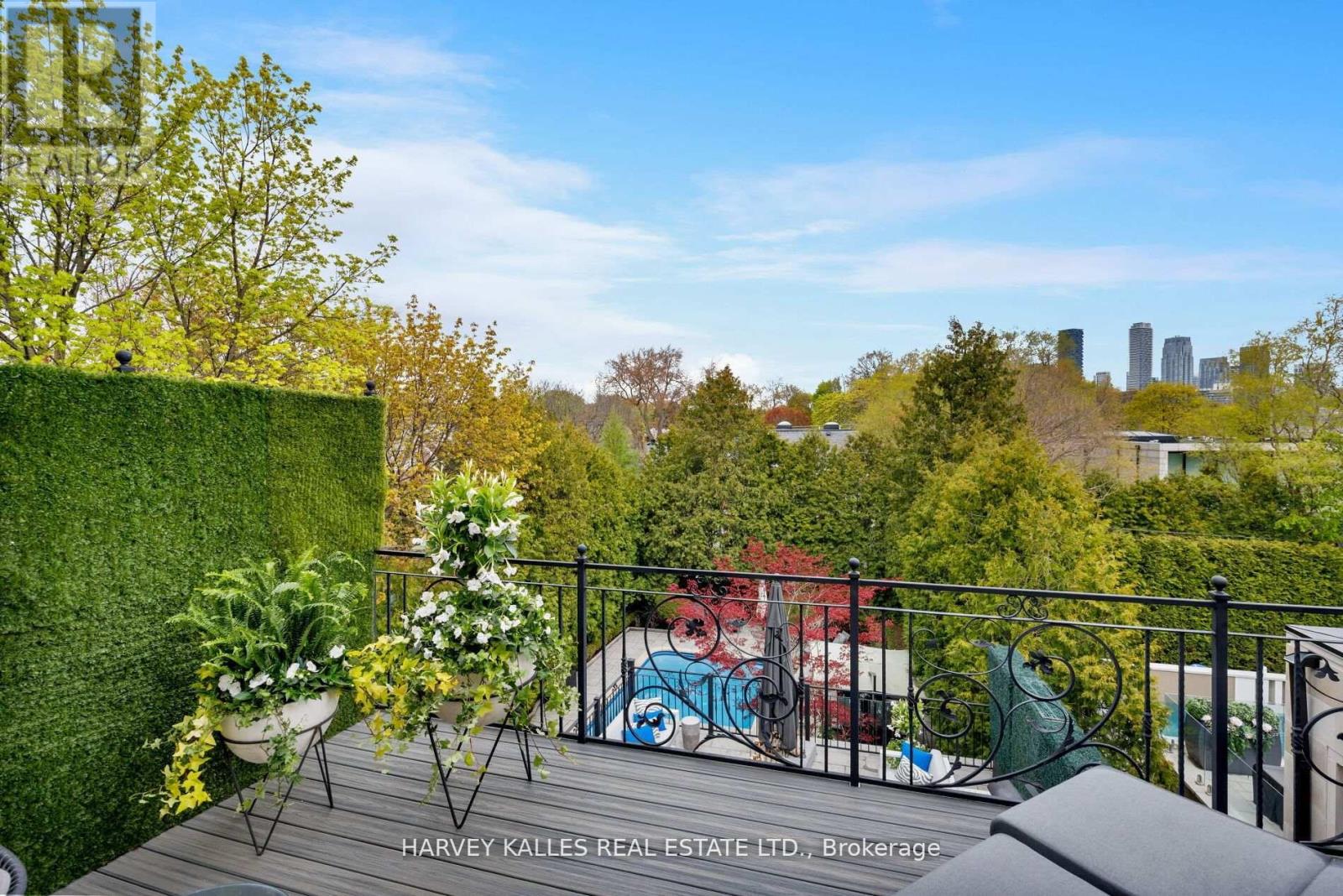 215 Dunvegan Road, Toronto, Ontario  M5P 2P2 - Photo 27 - C13779030