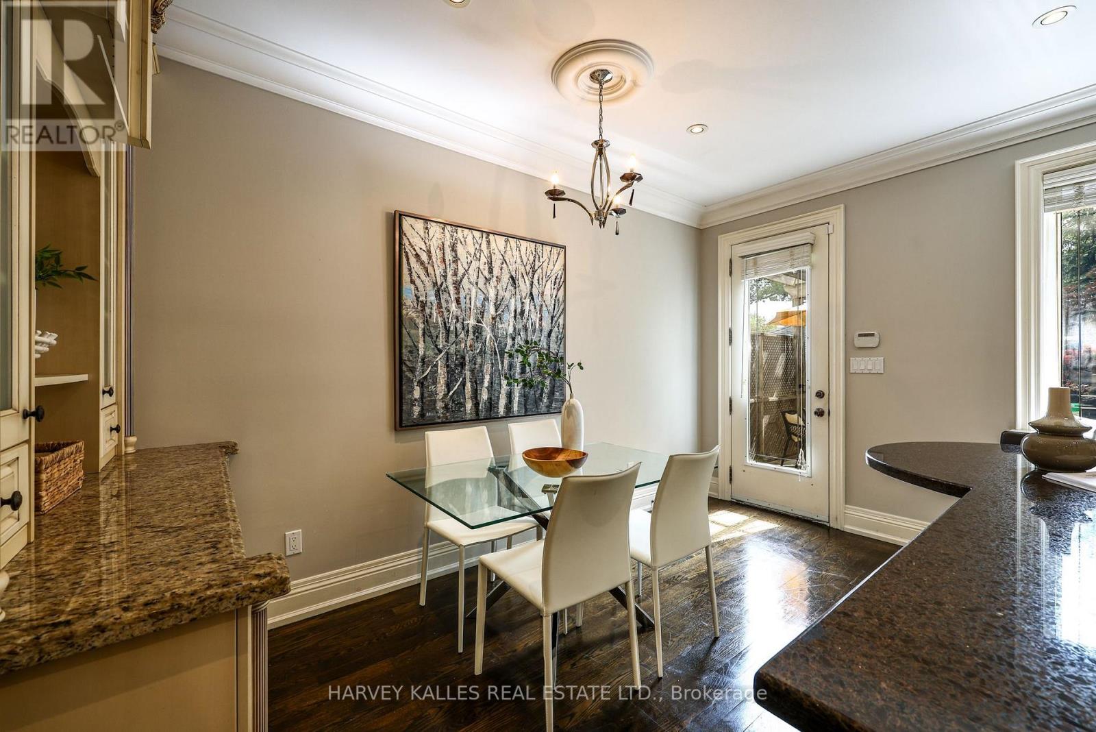 599 Woburn Avenue, Toronto, Ontario  M5M 1M2 - Photo 13 - C13779050