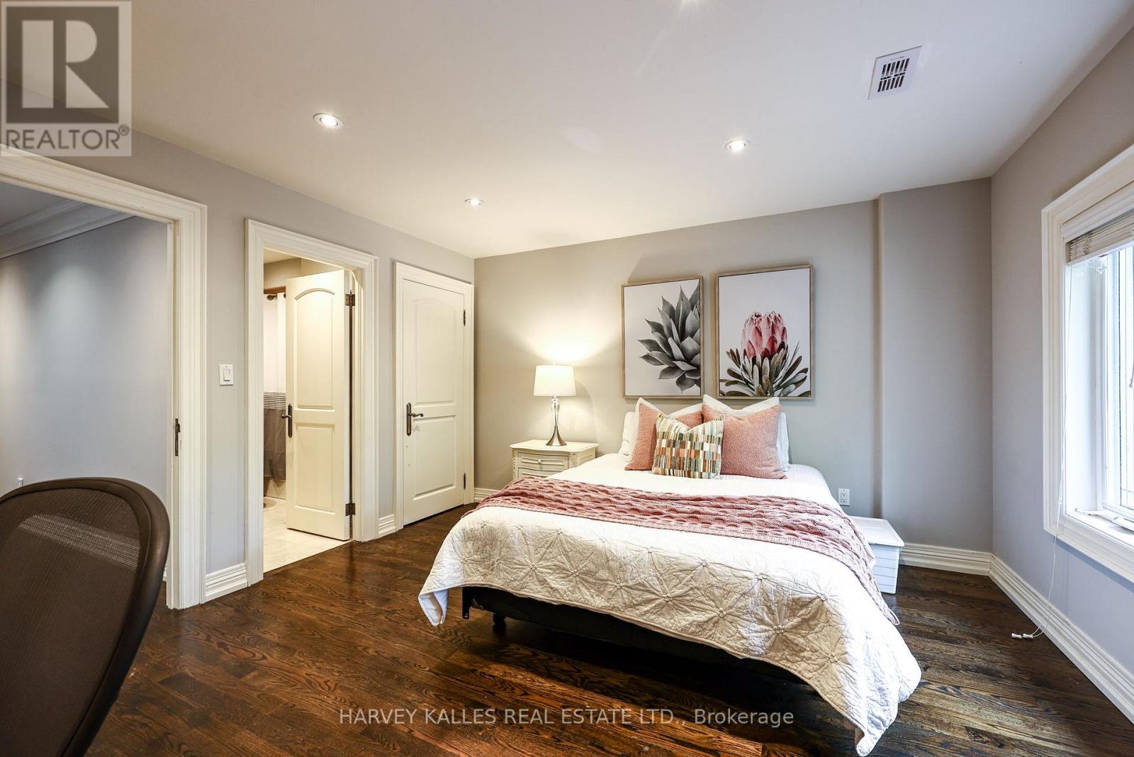 599 Woburn Avenue, Toronto, Ontario  M5M 1M2 - Photo 25 - C13779050