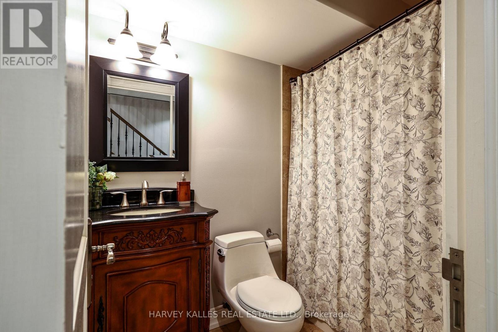 599 Woburn Avenue, Toronto, Ontario  M5M 1M2 - Photo 37 - C13779050