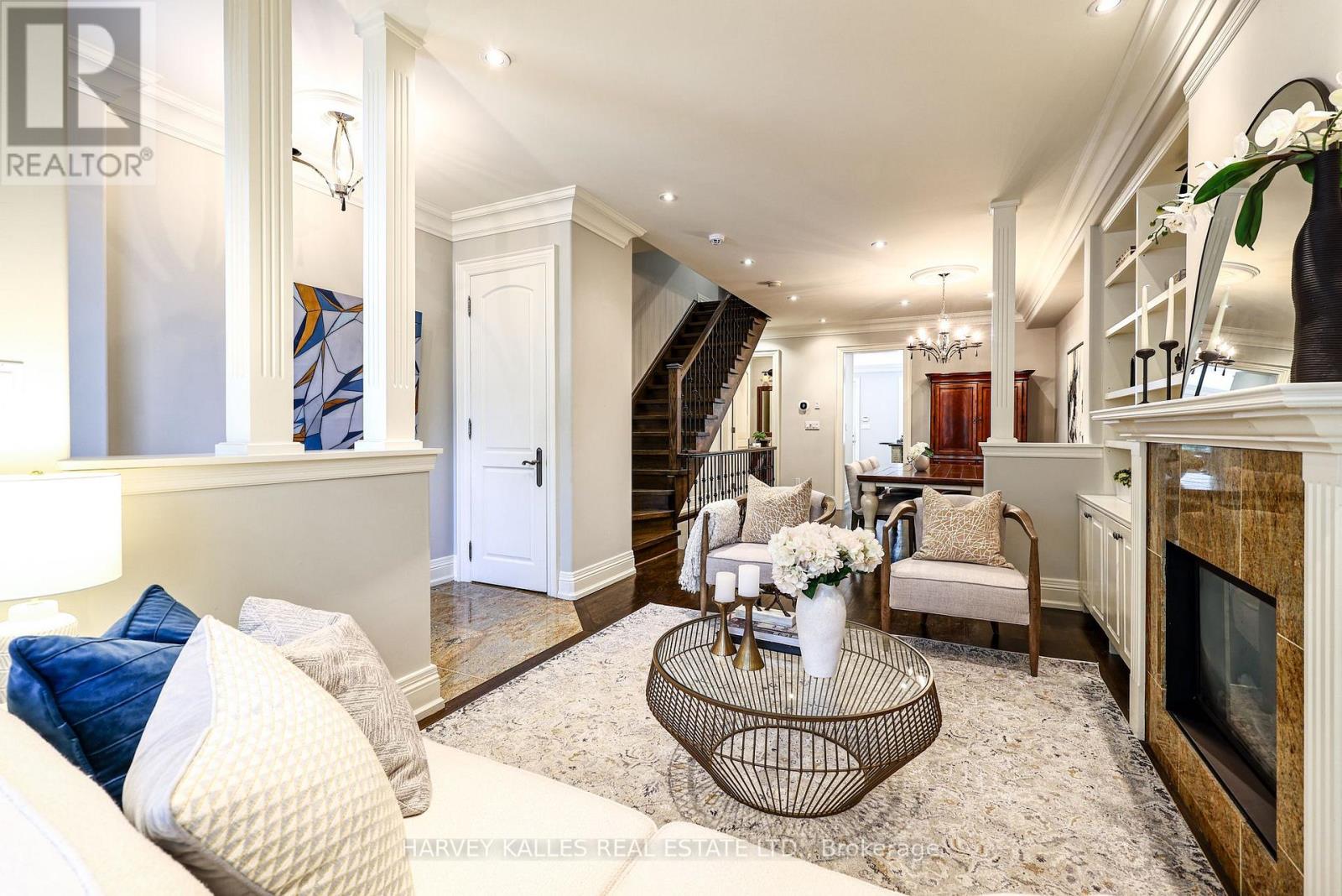 599 Woburn Avenue, Toronto, Ontario  M5M 1M2 - Photo 6 - C13779050