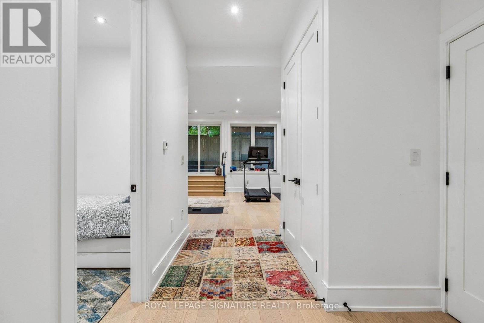 115 Whitmore Avenue, Toronto, Ontario  M6C 2H6 - Photo 42 - C13779136