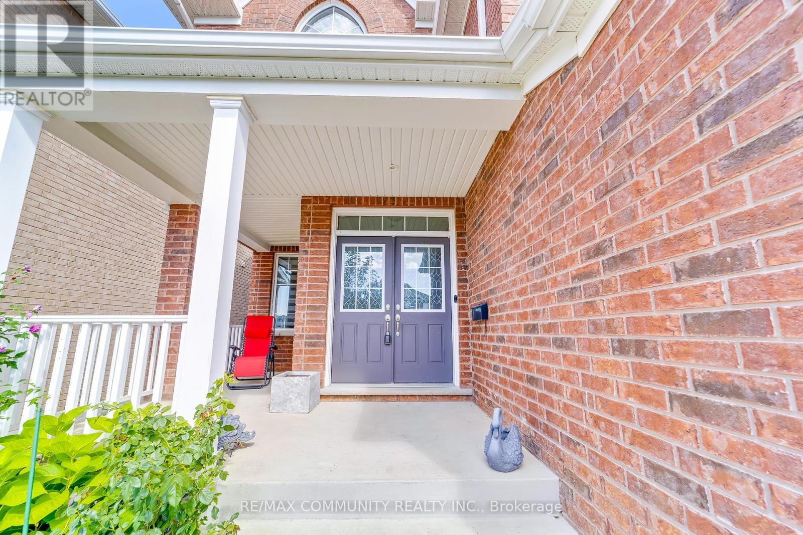 1169 Greenhill Avenue, Oshawa, Ontario  L1K 0X8 - Photo 4 - E13779024