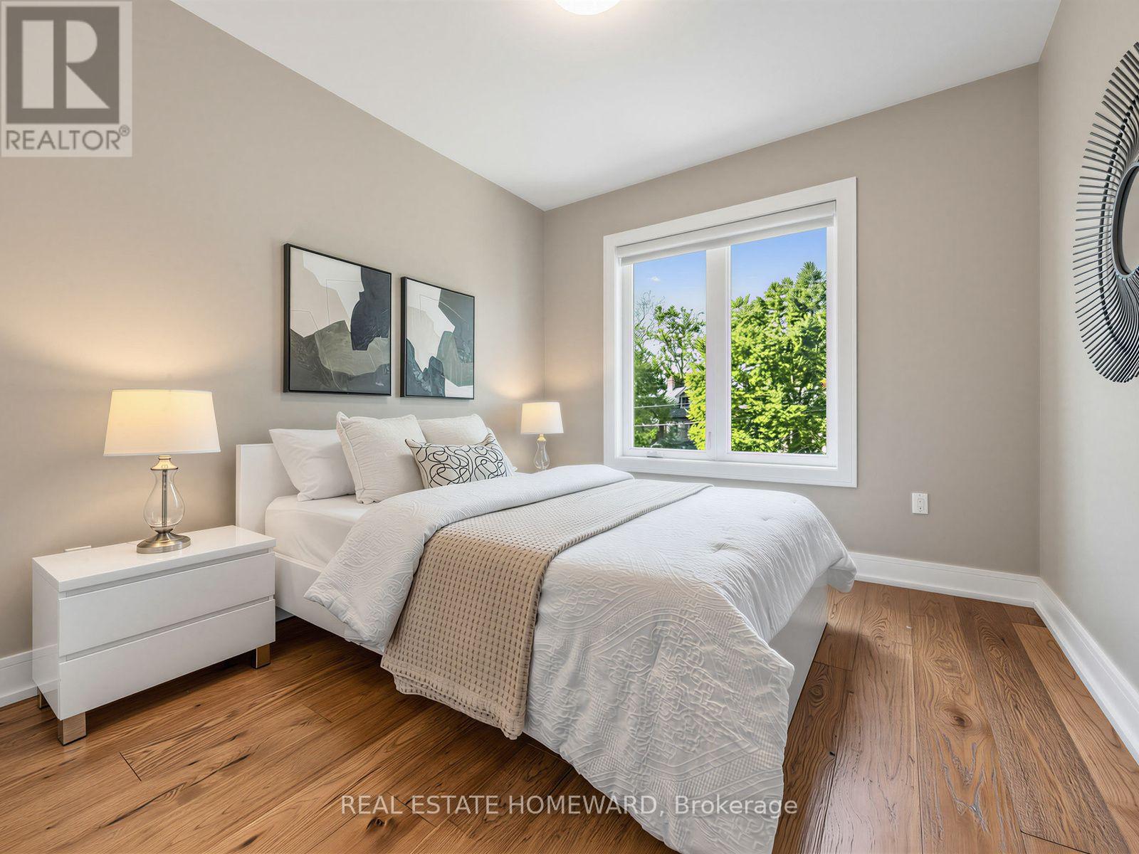 293 Rhodes Avenue, Toronto, Ontario  M4L 3A4 - Photo 34 - E13779062