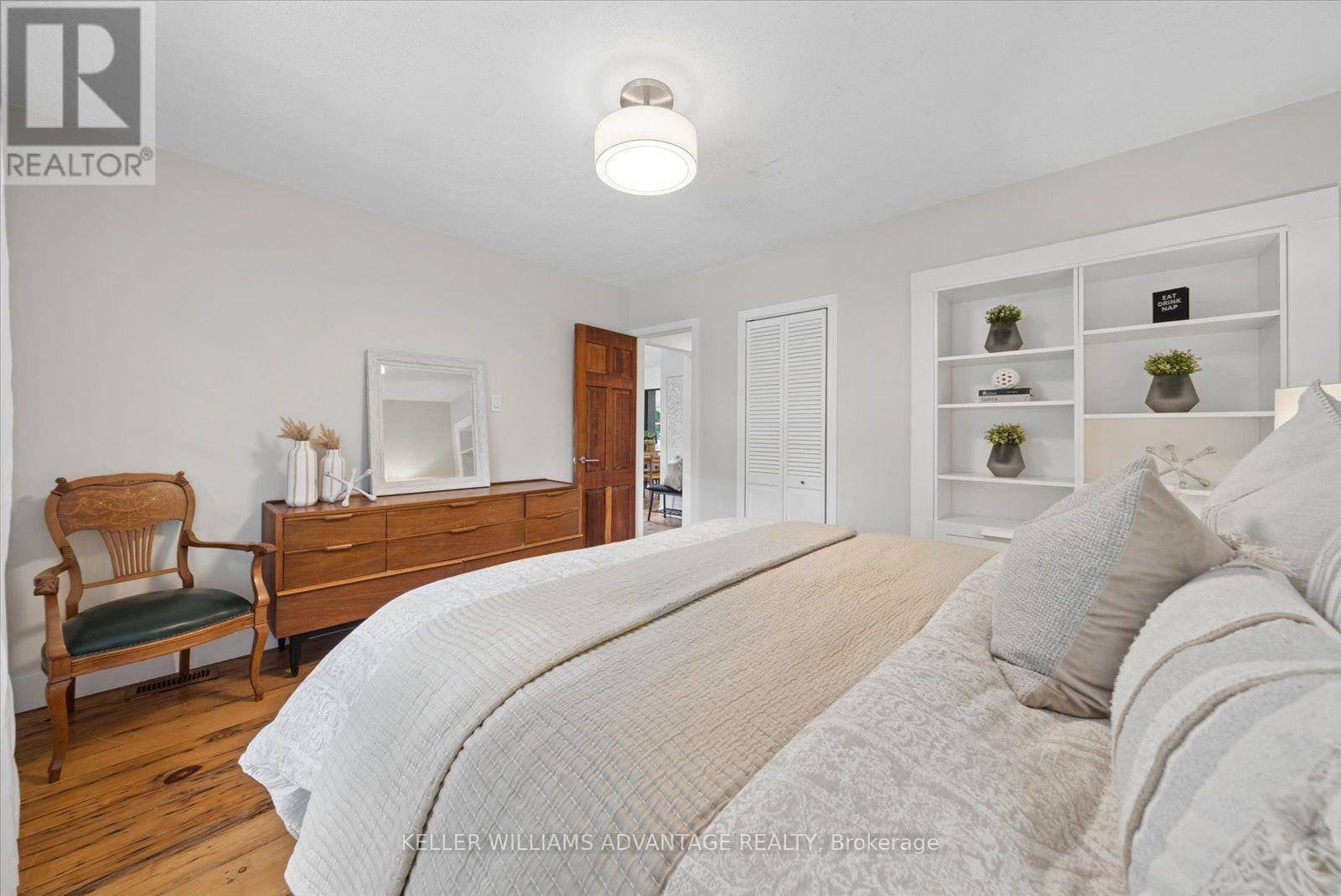 124 Glenwood Crescent, Toronto, Ontario  M4B 1K2 - Photo 14 - E13779110