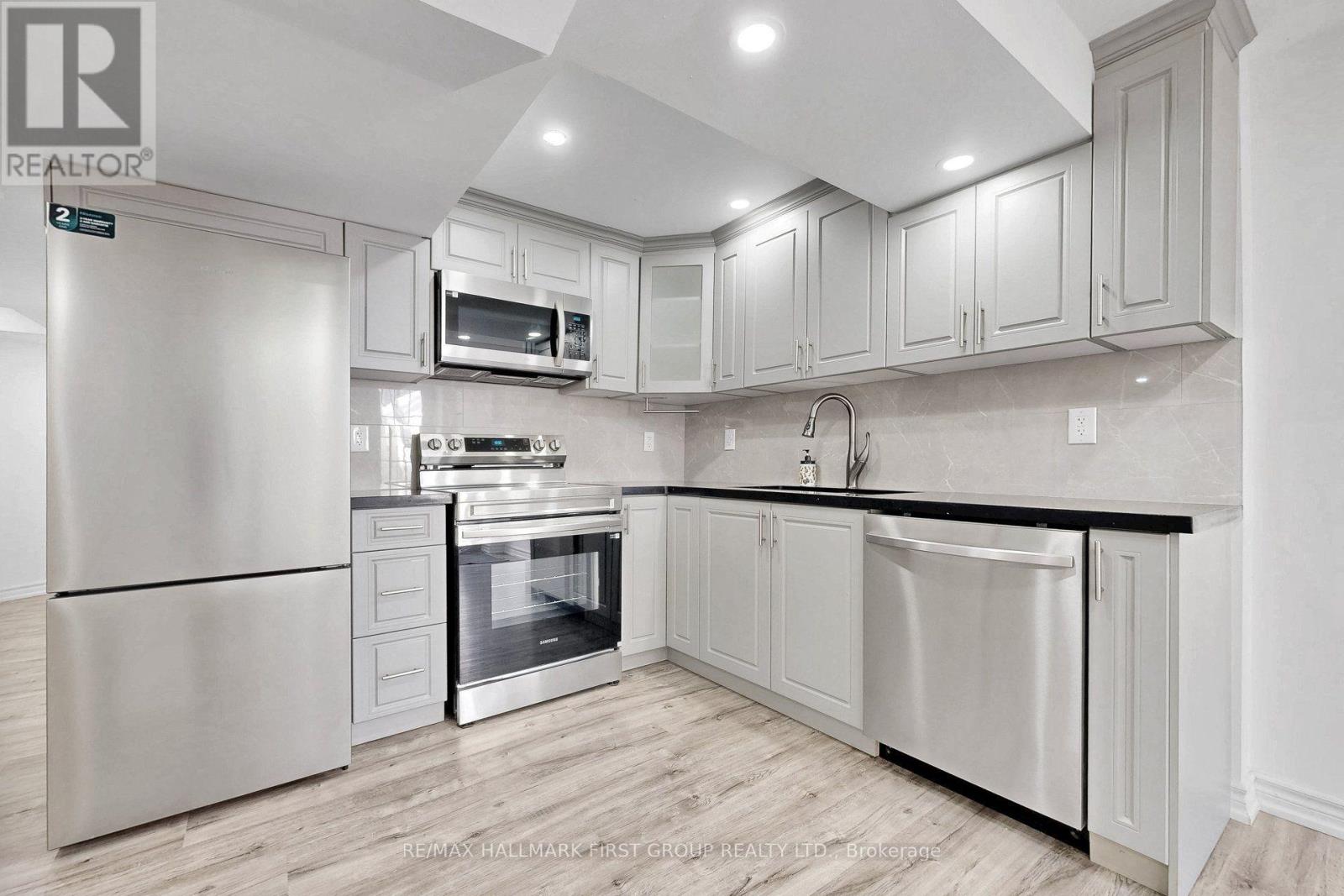 Bsmt - 791 Ormond Drive, Oshawa, Ontario  L1K 3B6 - Photo 9 - E13779244