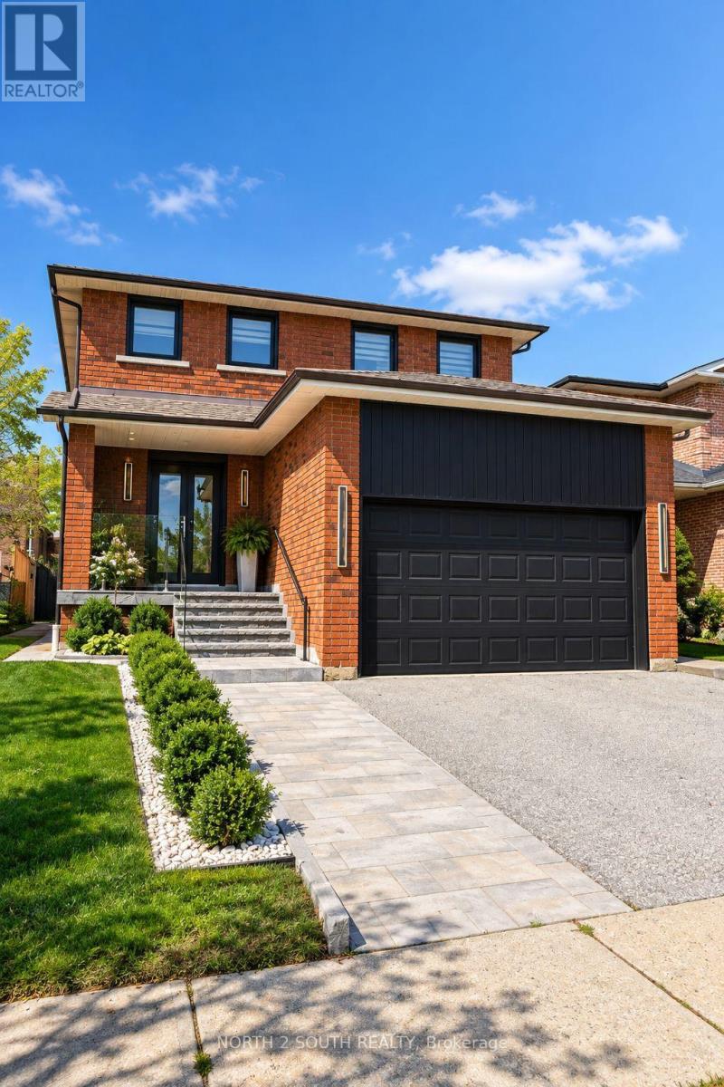 319 GLEN SHIELDS AVENUE, Vaughan, Ontario