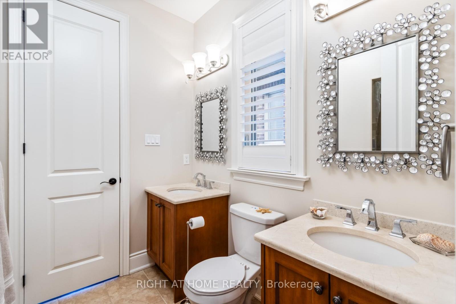 126 Vines Place, Aurora, Ontario  L4G 0R7 - Photo 31 - N13779042