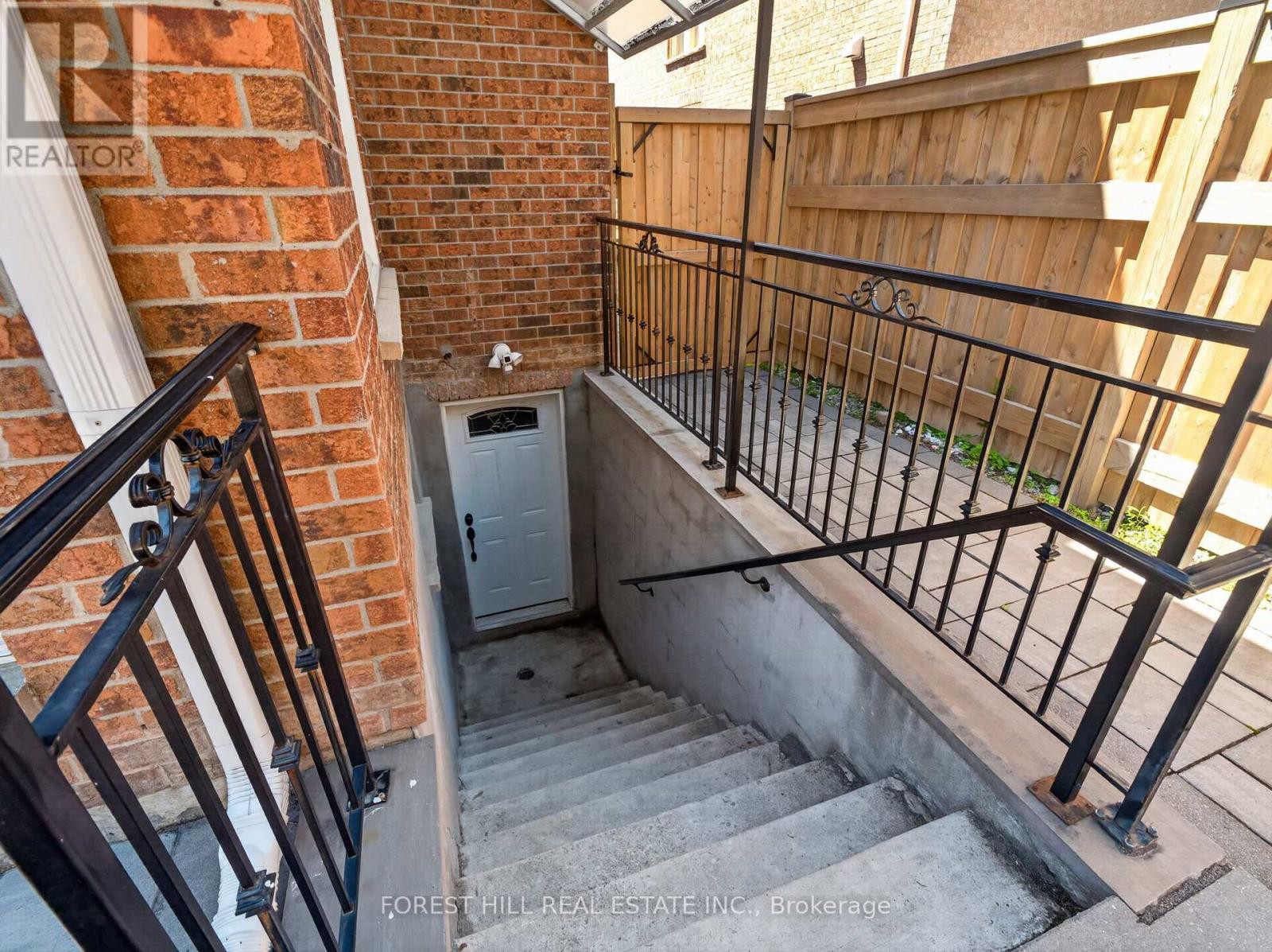 26 Cowles Court, Richmond Hill (Mill Pond), Ontario  L4C 9A5 - Photo 35 - N13779044