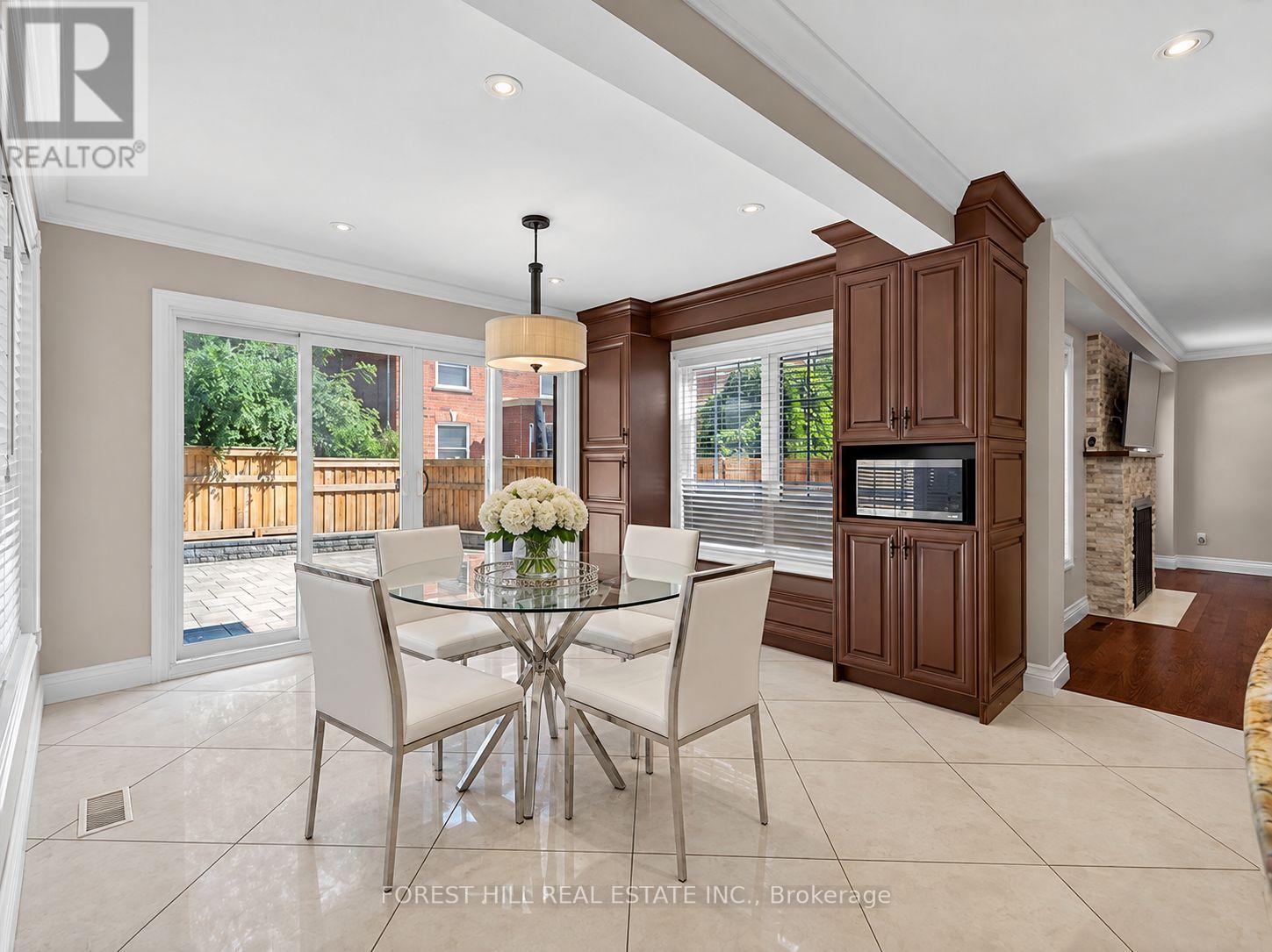 26 Cowles Court, Richmond Hill (Mill Pond), Ontario  L4C 9A5 - Photo 8 - N13779044
