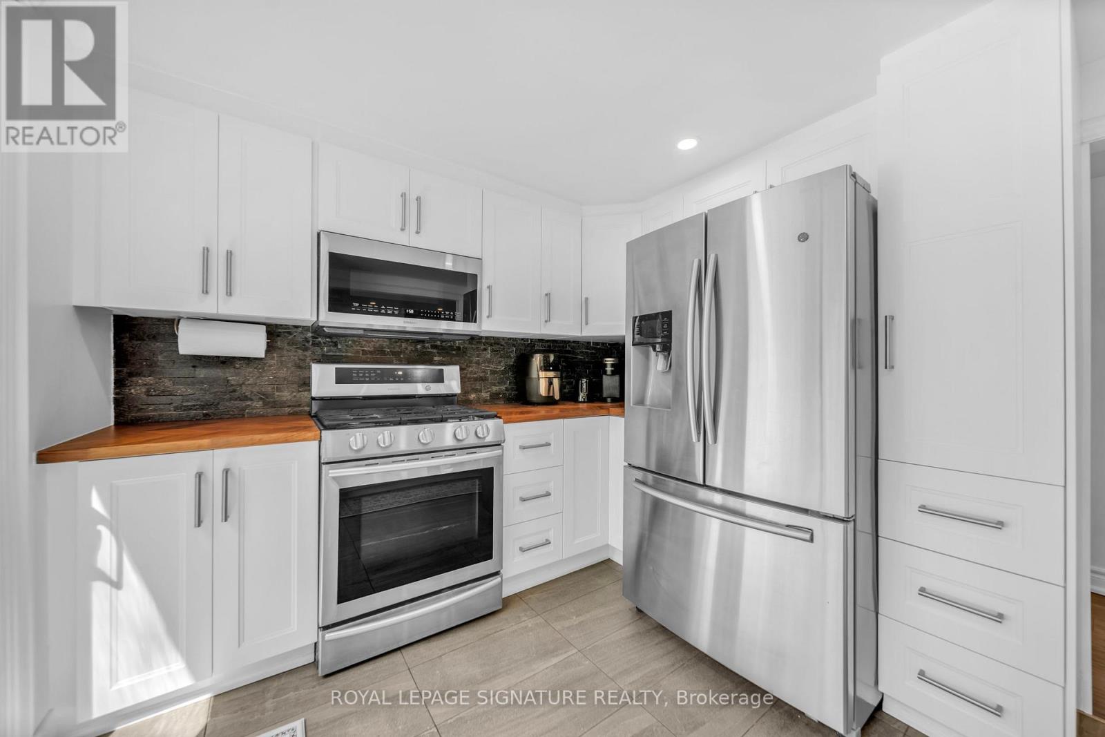 2020 Kate Avenue, Innisfil, Ontario  L9S 1Y2 - Photo 11 - N13779088