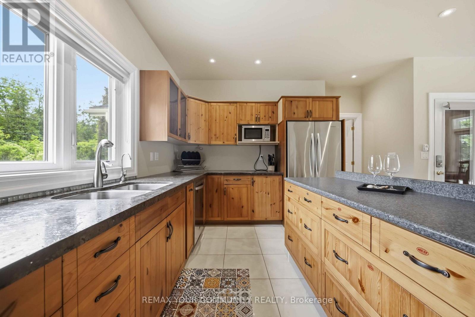 1699 Chief Joseph Snake Road, Georgina Islands, Ontario  L0E 1R0 - Photo 12 - N13779114
