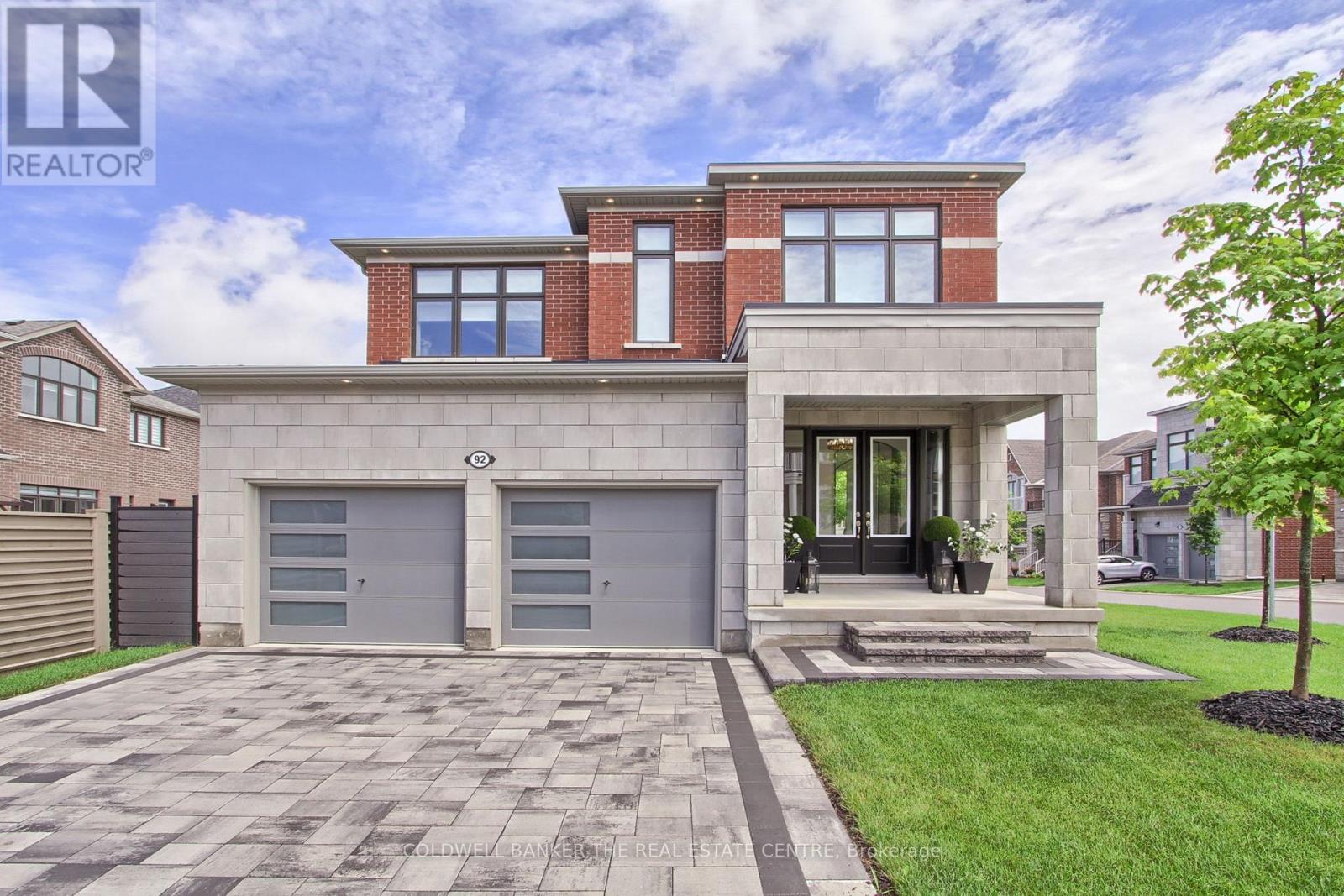 92 Maple Fields Circle, Aurora, Ontario  L4G 0P5 - Photo 1 - N13779122