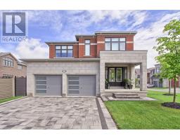 92 MAPLE FIELDS CIRCLE, Aurora, Ontario