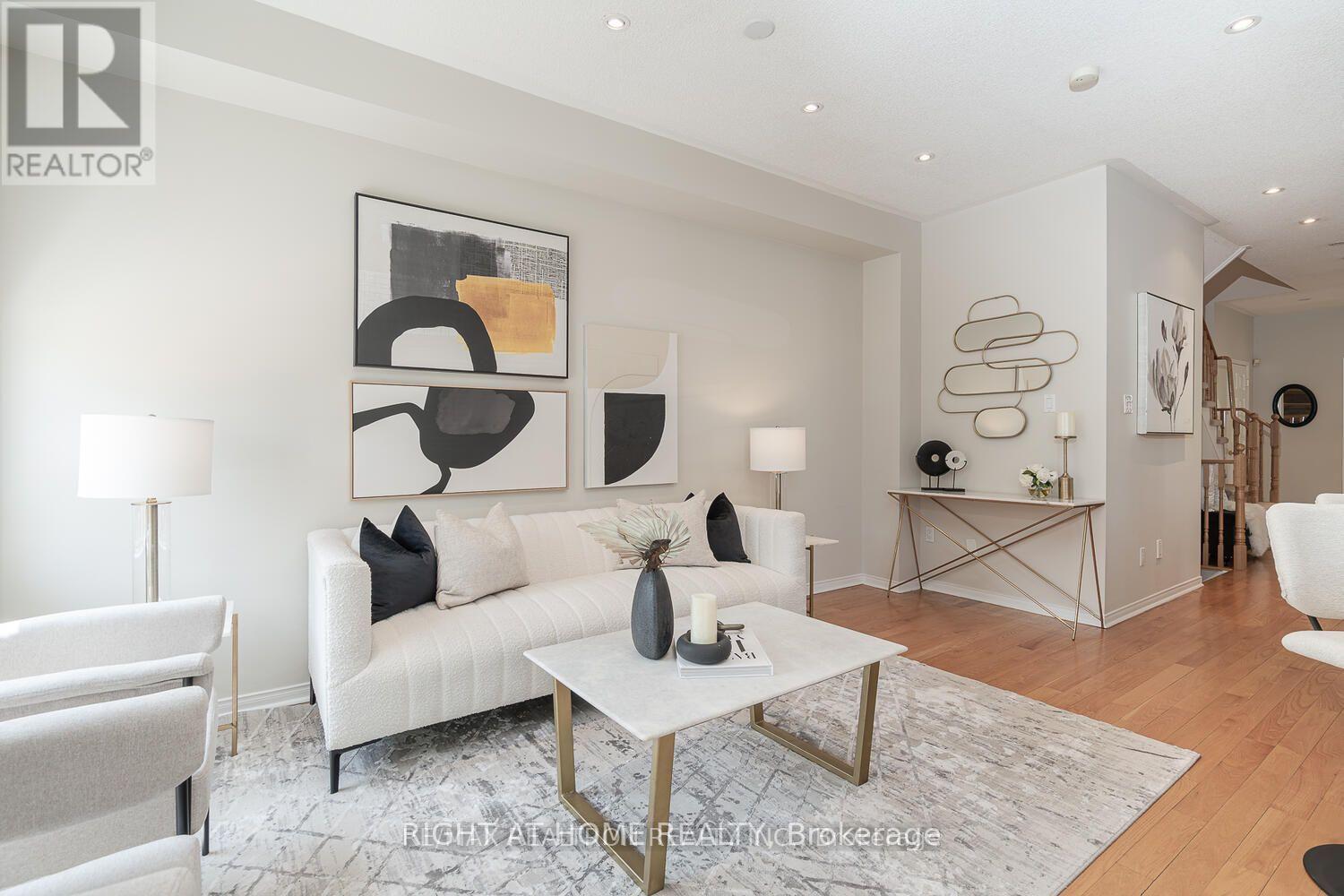 1 Ridgeway Court, Vaughan, Ontario  L6A 2R6 - Photo 8 - N13779200