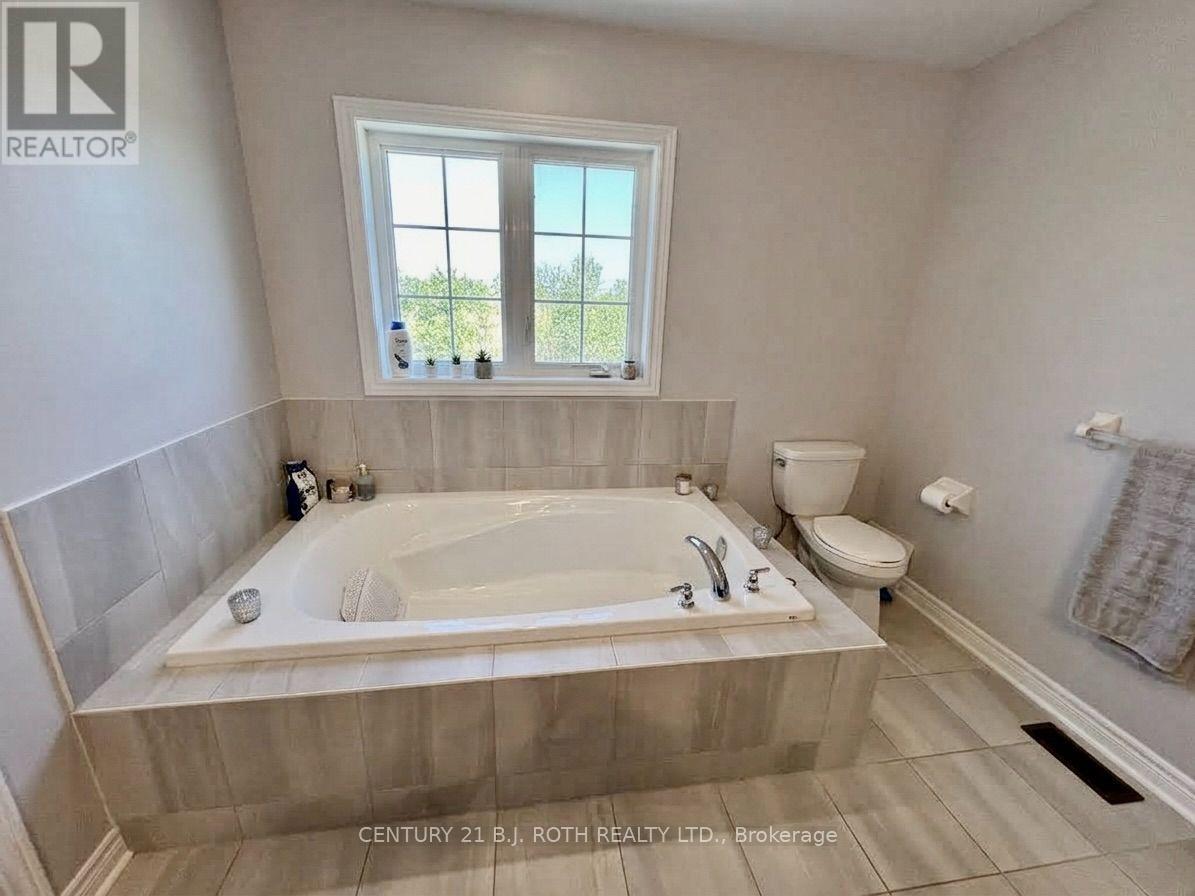 2233 Lozenby Street, Innisfil, Ontario  L9S 0M8 - Photo 13 - N13779318