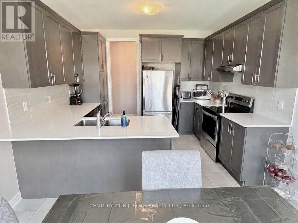 2233 Lozenby Street, Innisfil, Ontario  L9S 0M8 - Photo 5 - N13779318