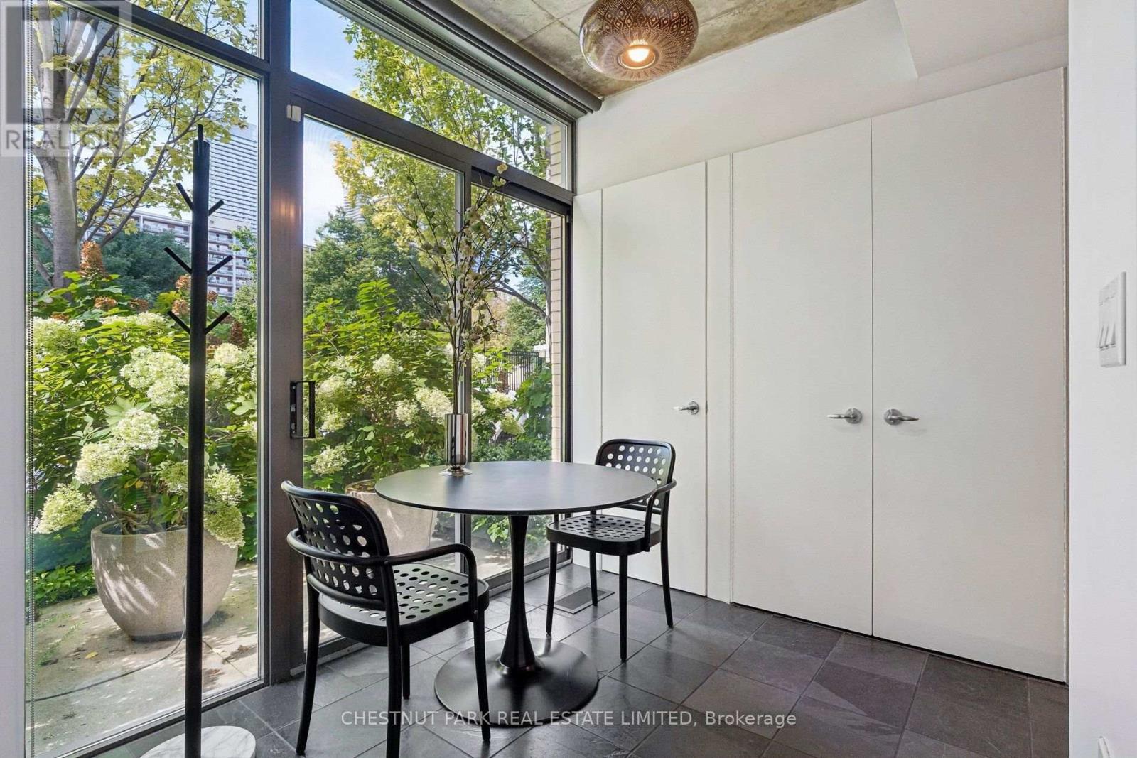 271 Mutual Street, Toronto, Ontario  M4Y 1X6 - Photo 4 - C13764922