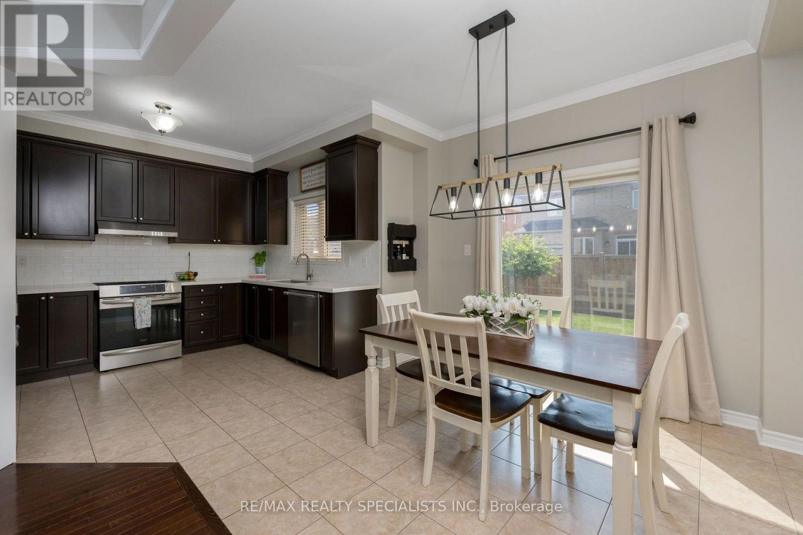 24 Serenity Street, Halton Hills, Ontario  L7G 0A9 - Photo 13 - W13778996