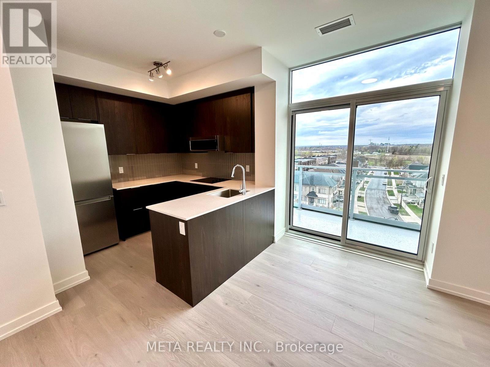 605 - 2501 Saw Whet Boulevard, Oakville, Ontario  L6M 5N2 - Photo 3 - W13779022
