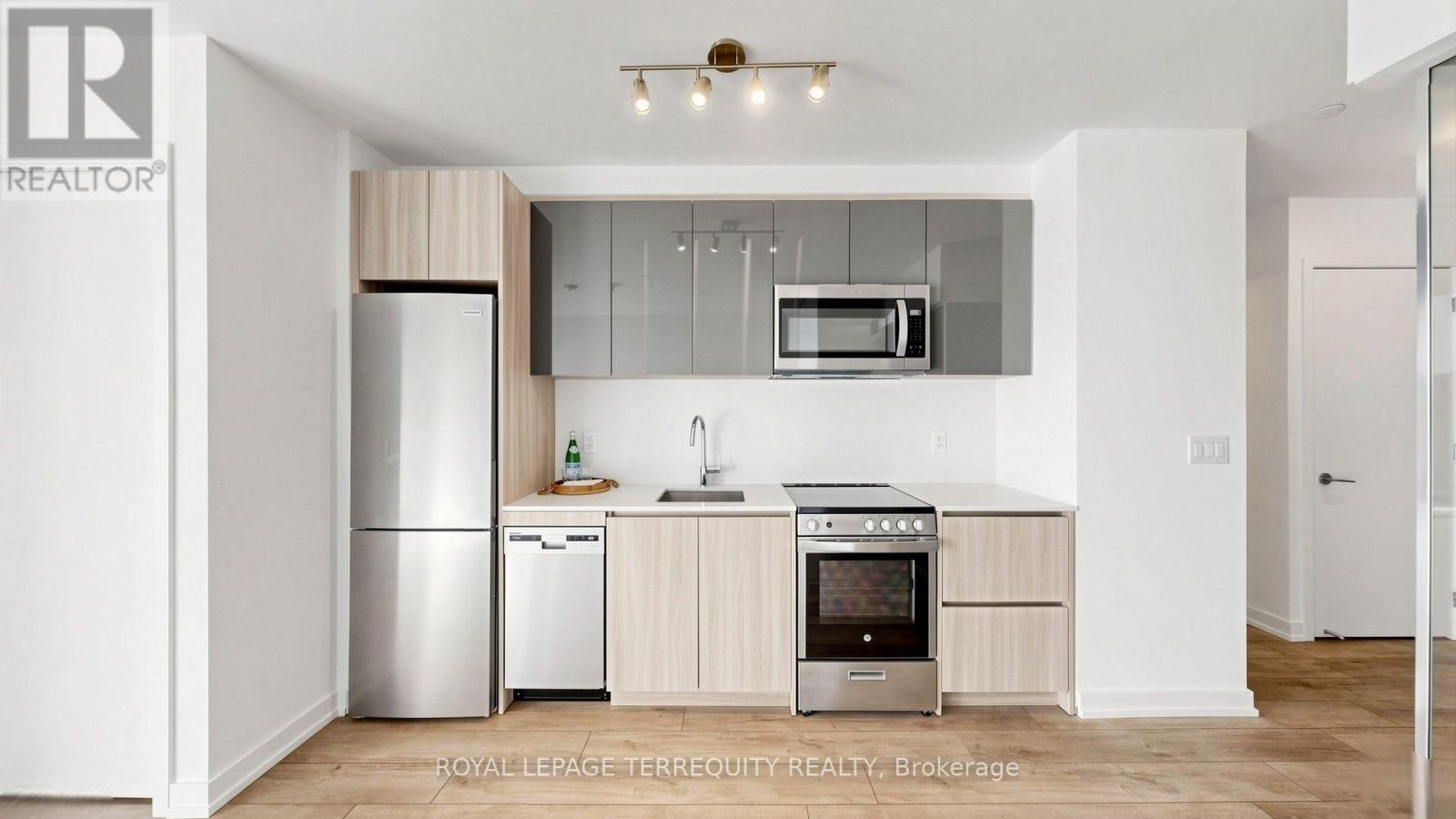 519 - 3100 Keele Street, Toronto, Ontario  M3M 0E1 - Photo 5 - W13779046