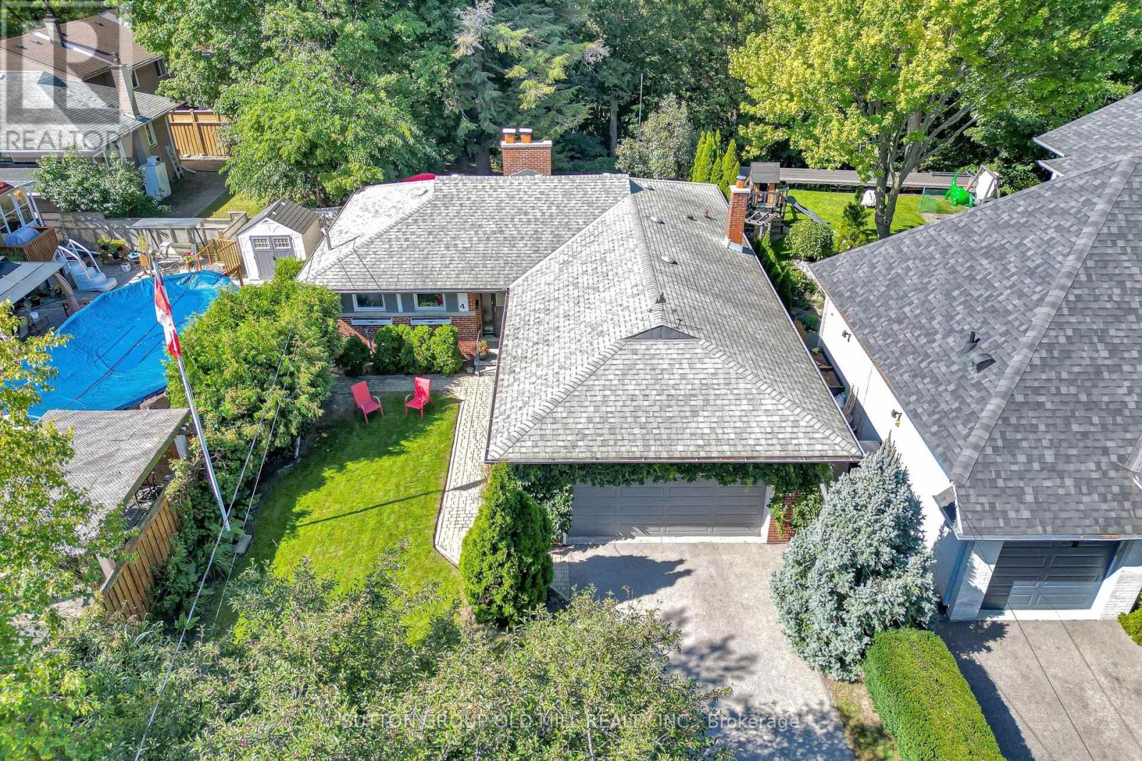 4 RAVENSCREST DRIVE, Toronto, Ontario