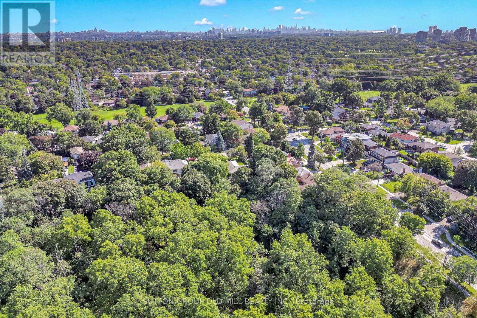 4 Ravenscrest Drive, Toronto, Ontario  M9B 5M7 - Photo 43 - W13779054