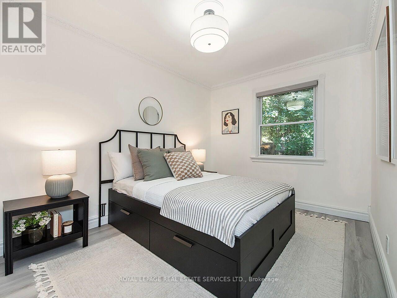 35 Fernalroy Boulevard, Toronto, Ontario  M8Z 3W2 - Photo 21 - W13779086