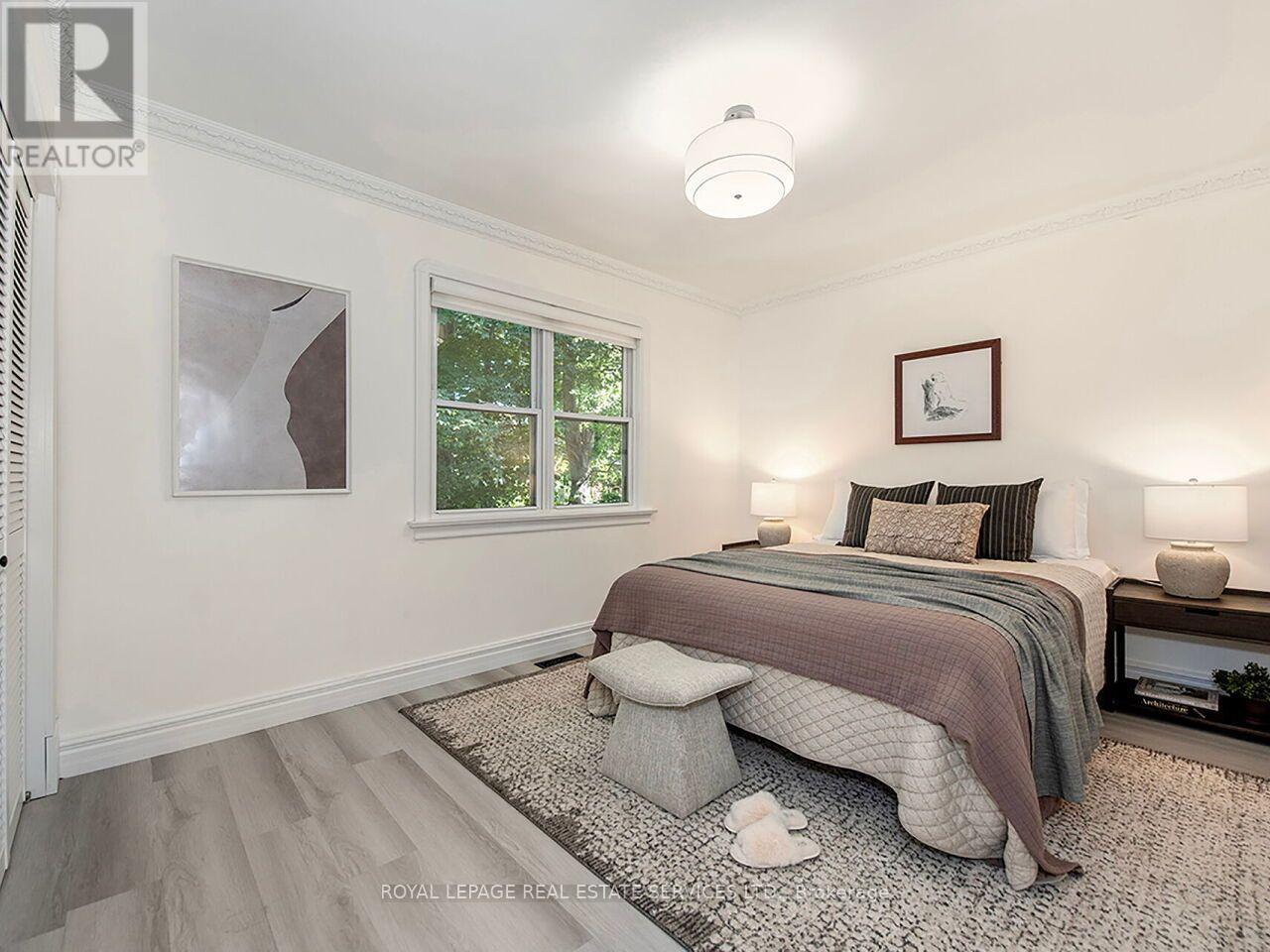 35 Fernalroy Boulevard, Toronto, Ontario  M8Z 3W2 - Photo 22 - W13779086