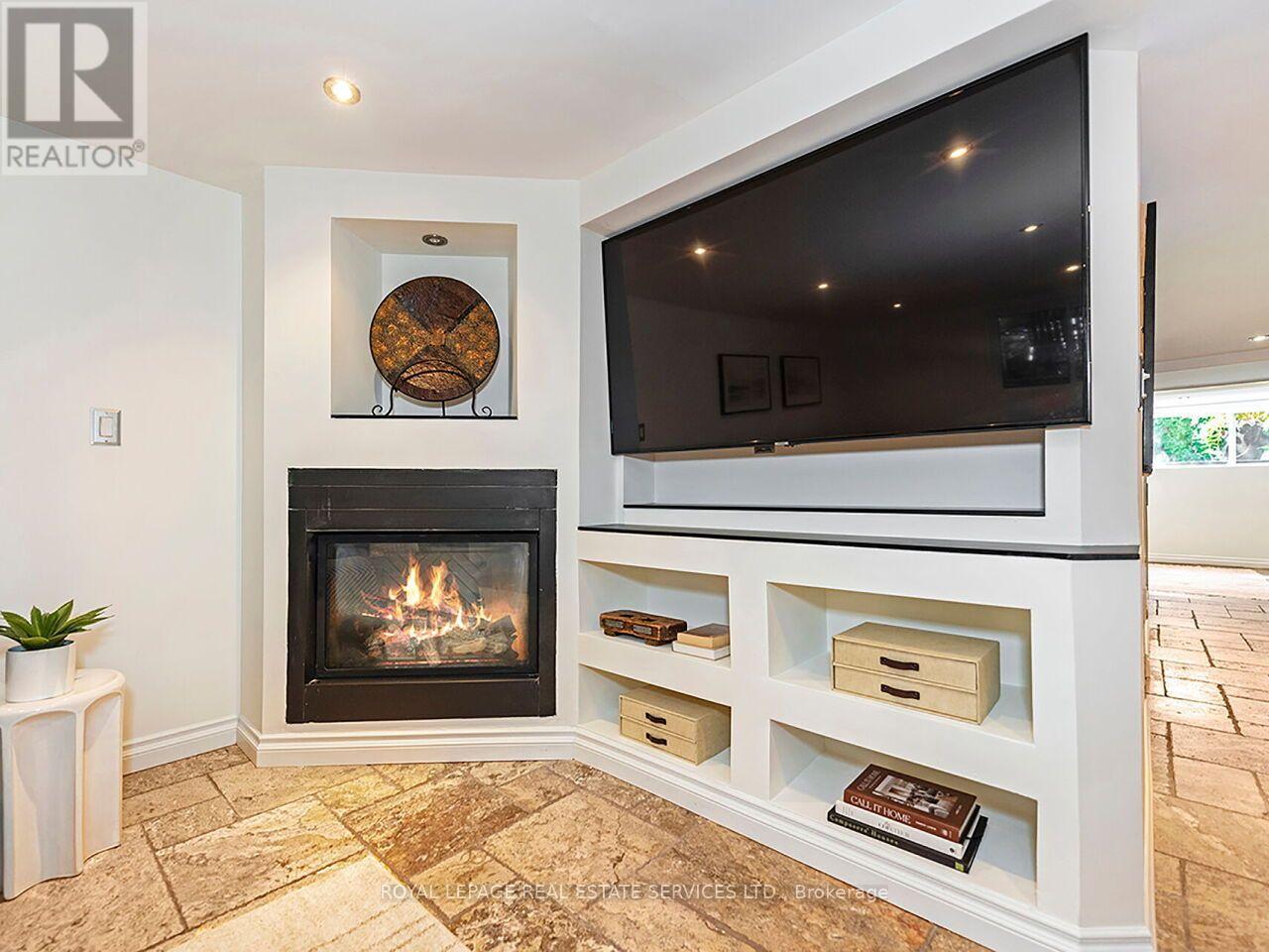35 Fernalroy Boulevard, Toronto, Ontario  M8Z 3W2 - Photo 29 - W13779086
