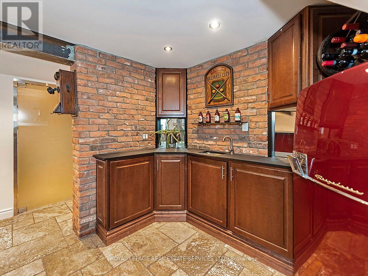 35 Fernalroy Boulevard, Toronto, Ontario  M8Z 3W2 - Photo 33 - W13779086