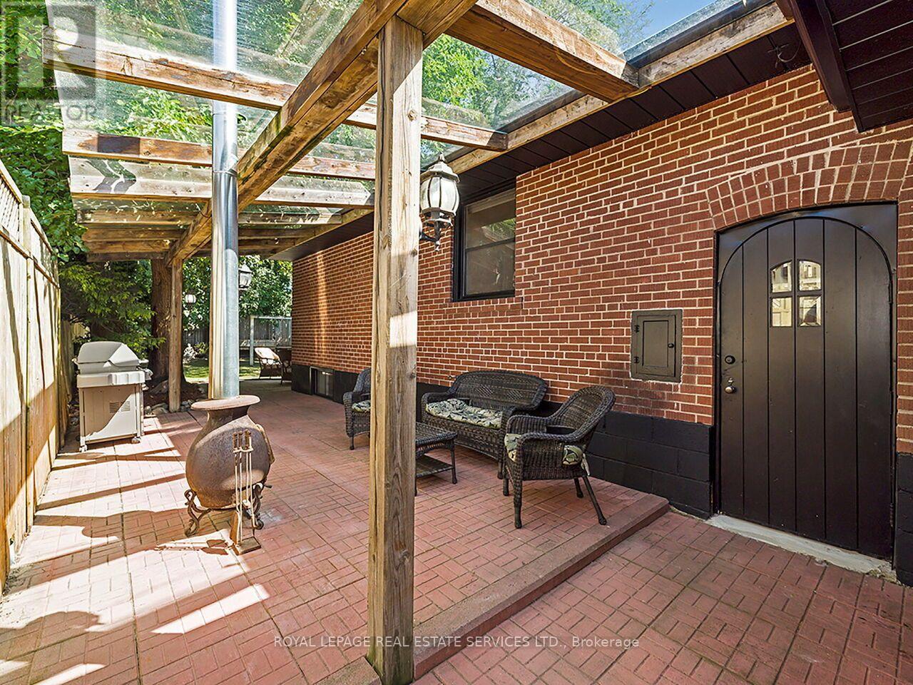 35 Fernalroy Boulevard, Toronto, Ontario  M8Z 3W2 - Photo 40 - W13779086