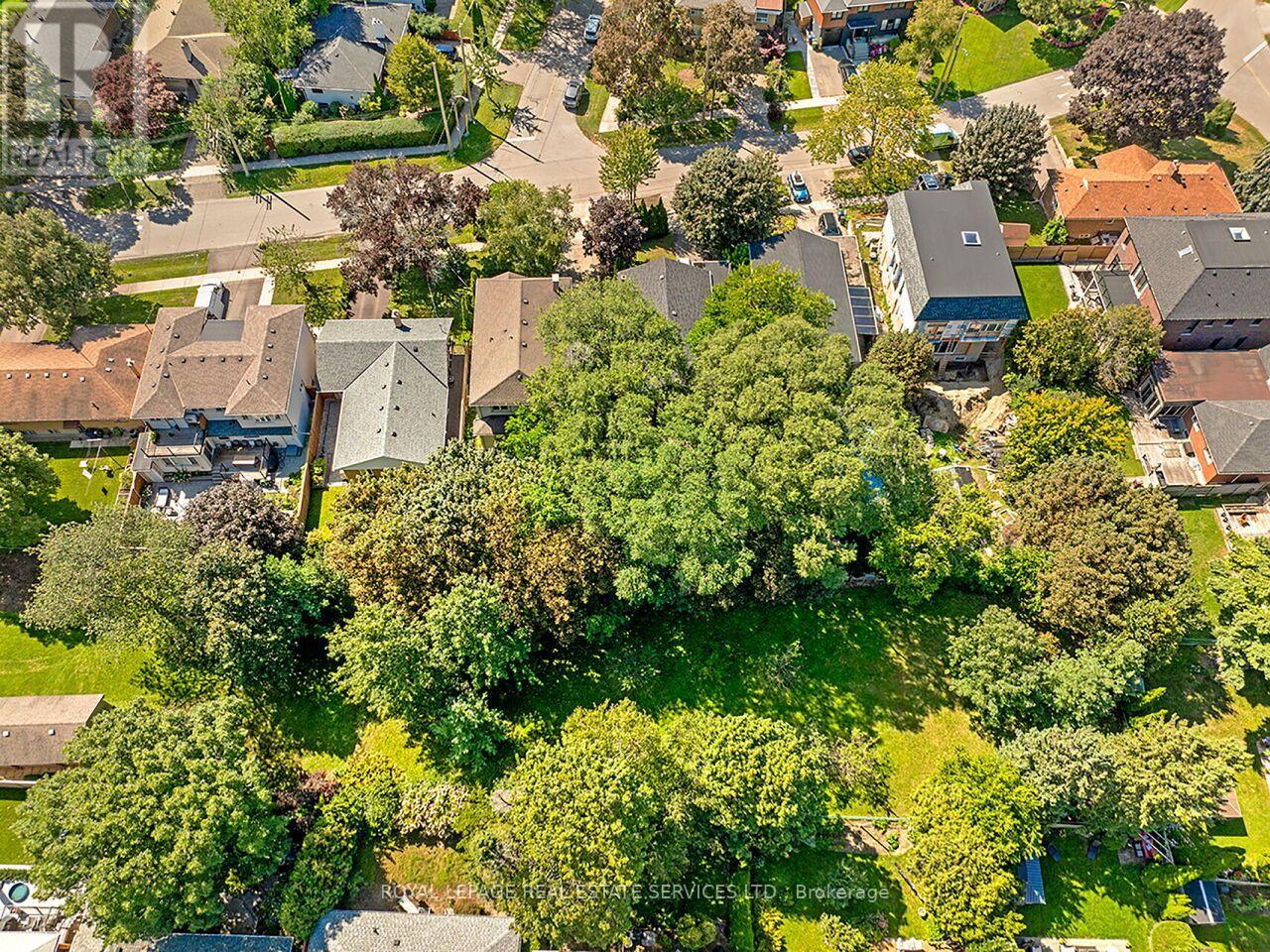 35 Fernalroy Boulevard, Toronto, Ontario  M8Z 3W2 - Photo 50 - W13779086