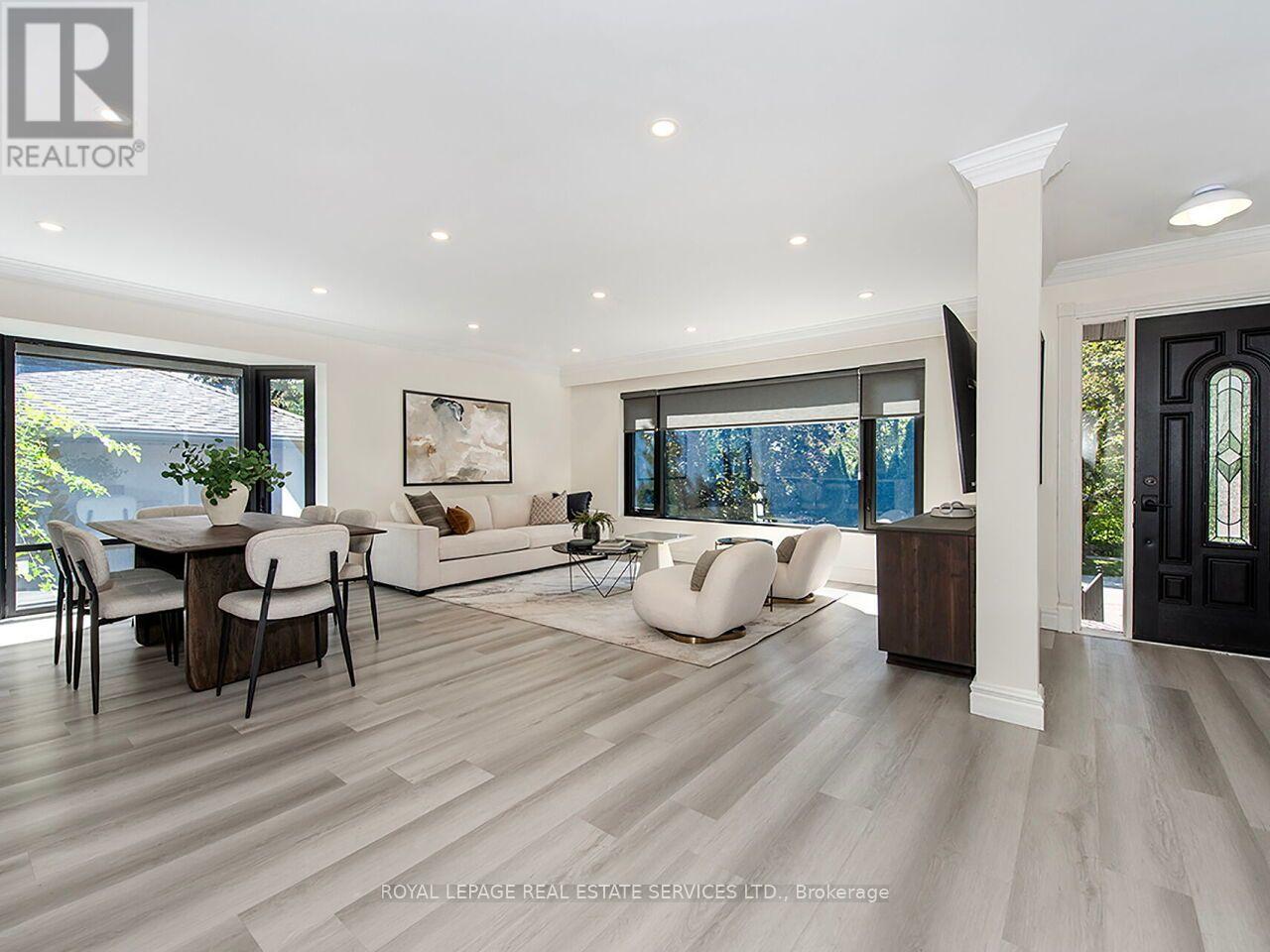 35 Fernalroy Boulevard, Toronto, Ontario  M8Z 3W2 - Photo 6 - W13779086