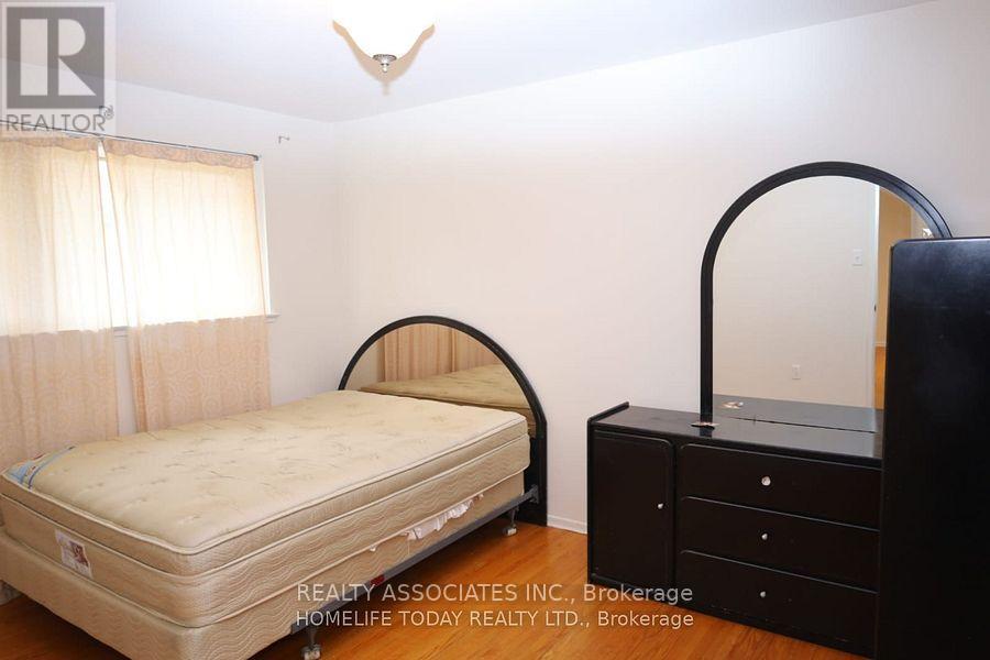 285 Bartley Bull Parkway, Brampton, Ontario  L6W 2L2 - Photo 22 - W13779246