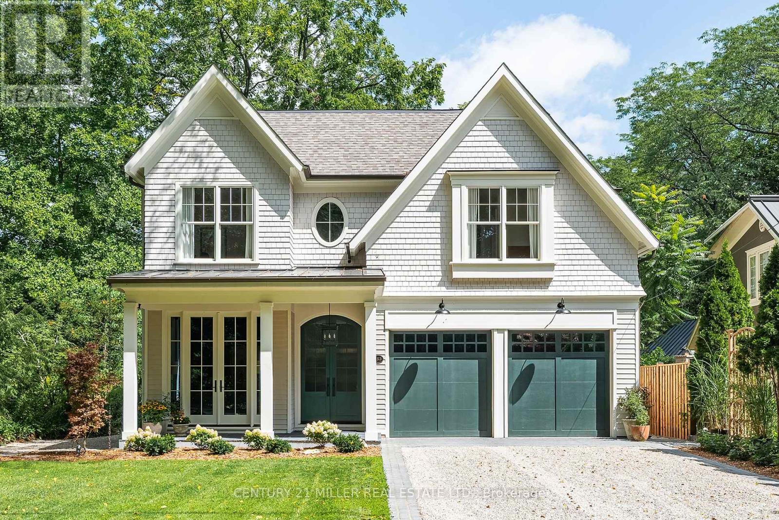 153 BALSAM DRIVE, Oakville, Ontario
