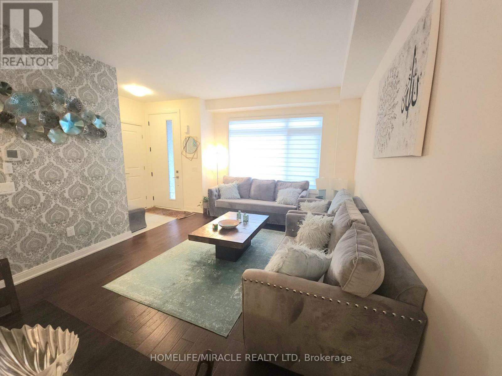 76 Pearman Crescent, Brampton, Ontario  L7A 4Y9 - Photo 9 - W13779278