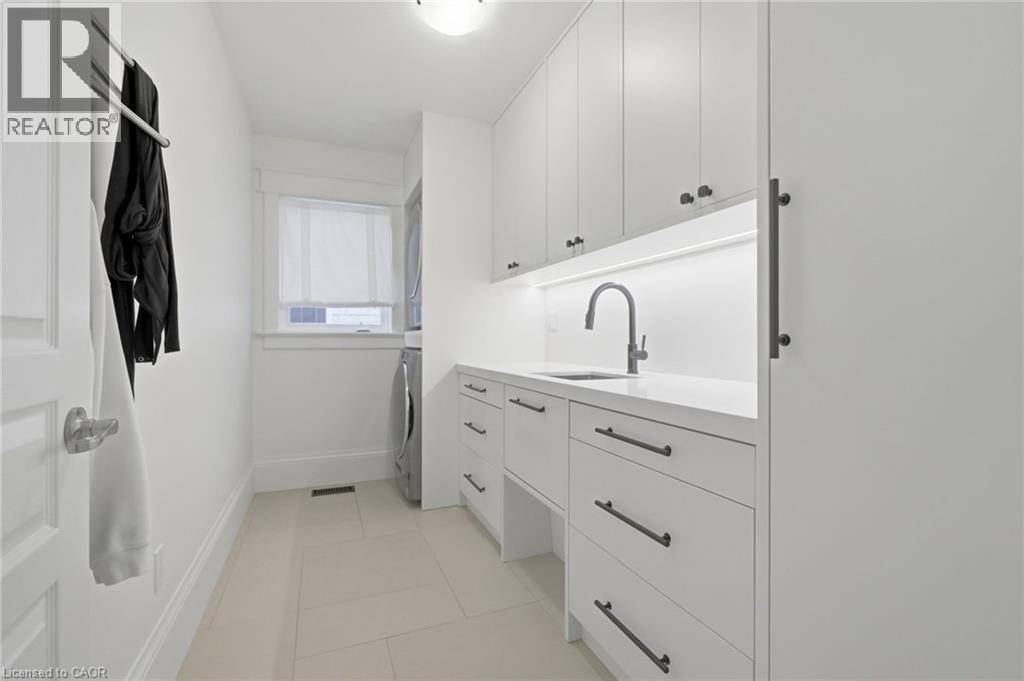 3202 Saltaire Crescent, Oakville, Ontario  L6M 0K8 - Photo 15 - 40860363